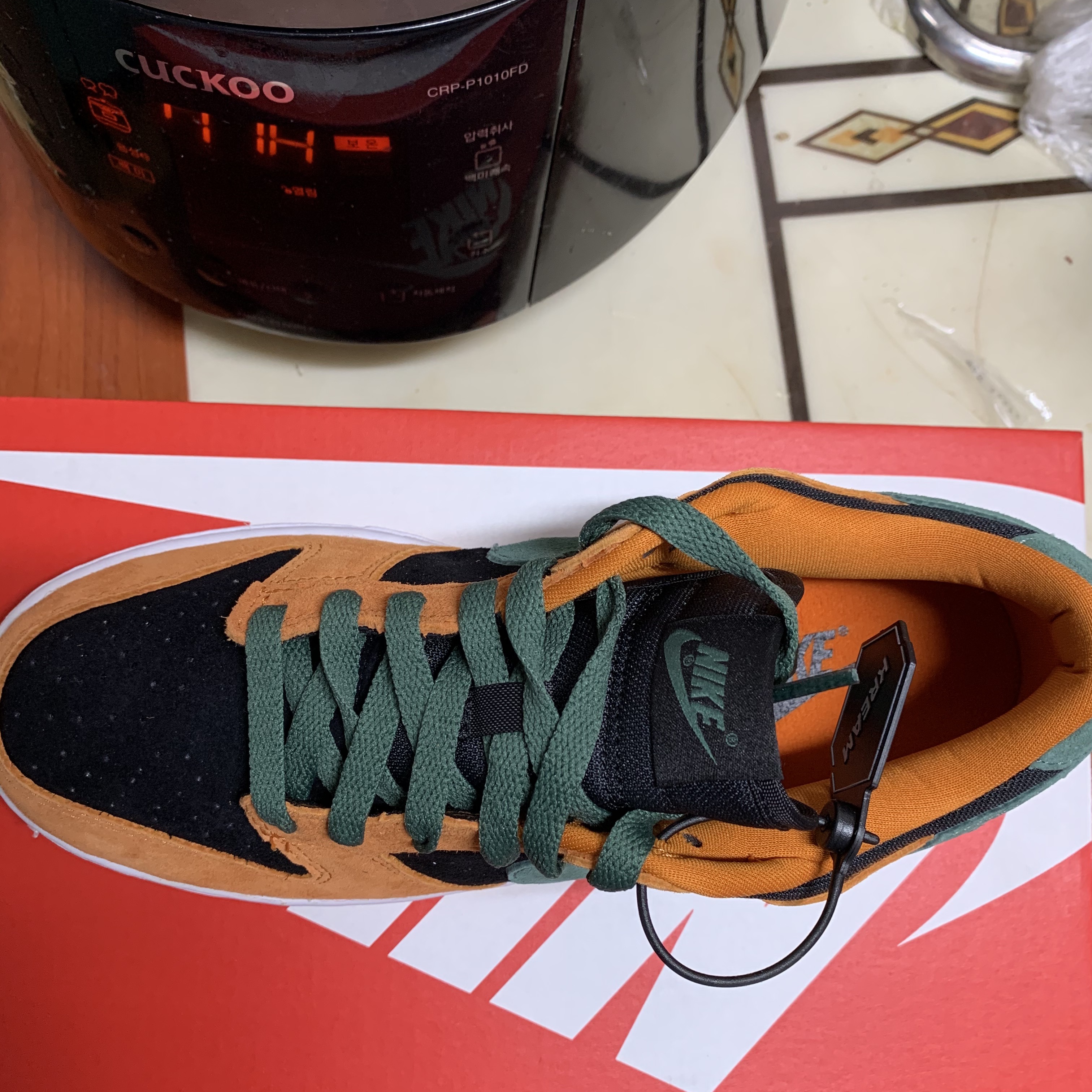 Nike Dunk Low SP Ceramic 착용 스타일