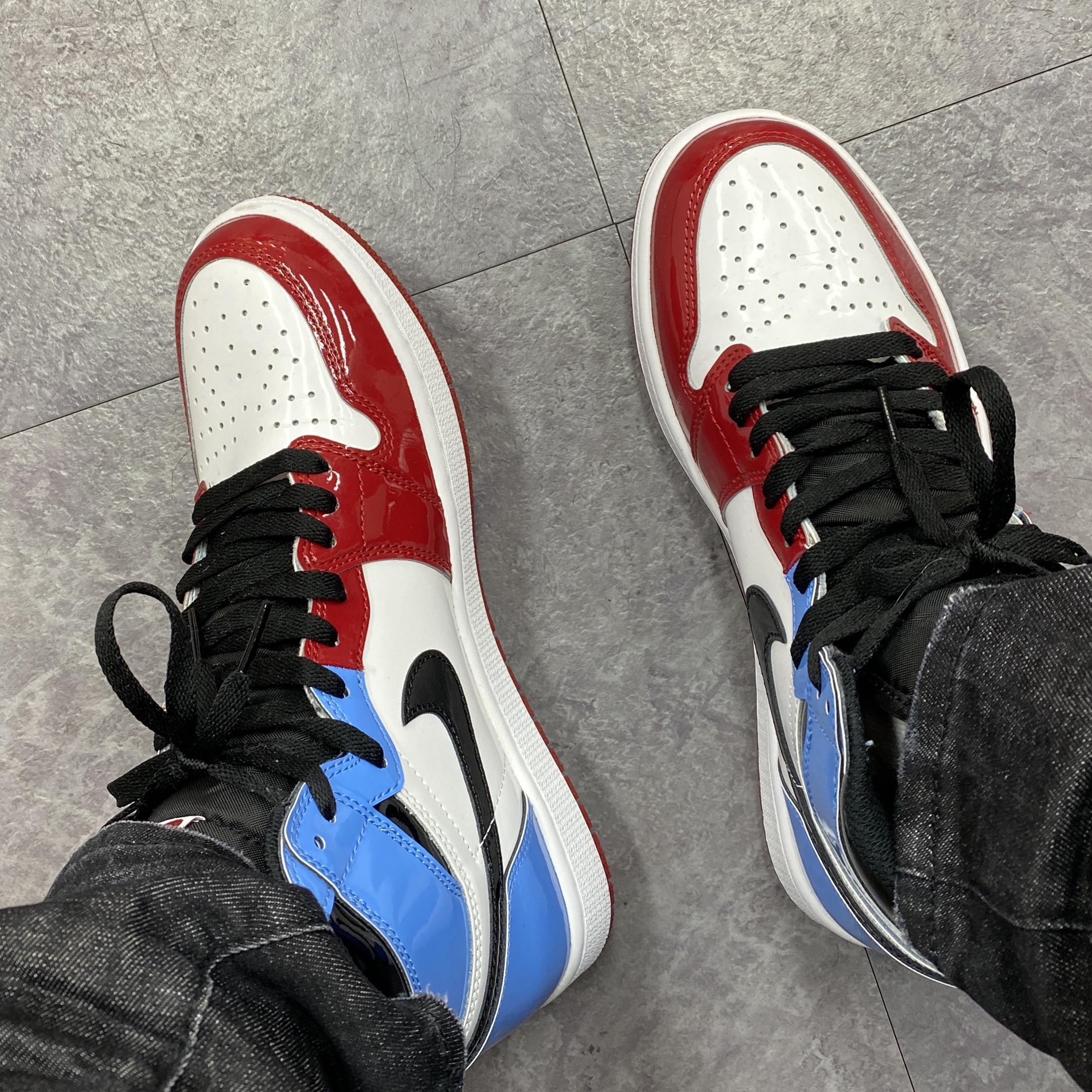 Jordan 1 Retro High Fearless UNC Chicago 착용 스타일