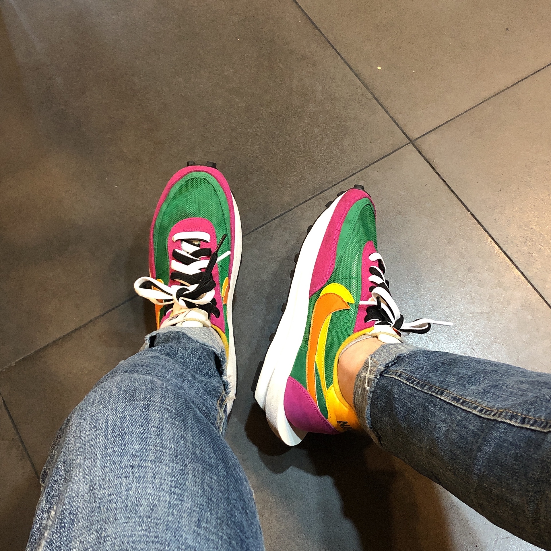 Nike x Sacai LDWaffle Black, Nike x Sacai LDWaffle Pine Green 착용 스타일 - 2