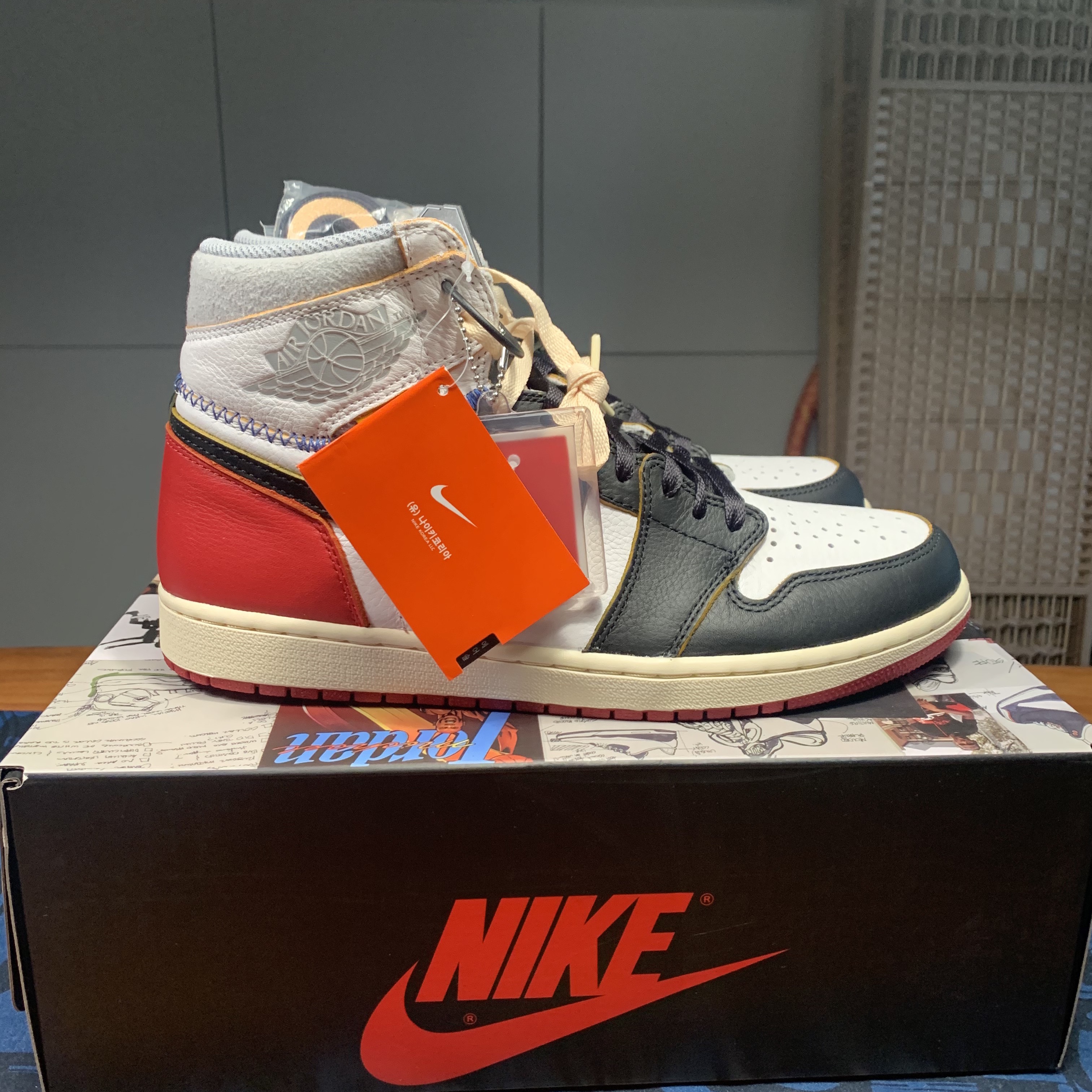Jordan 1 x Travis Scott Retro High OG SP Mocha, Jordan 1 x Union Retro High Black Toe 착용 스타일 - 3