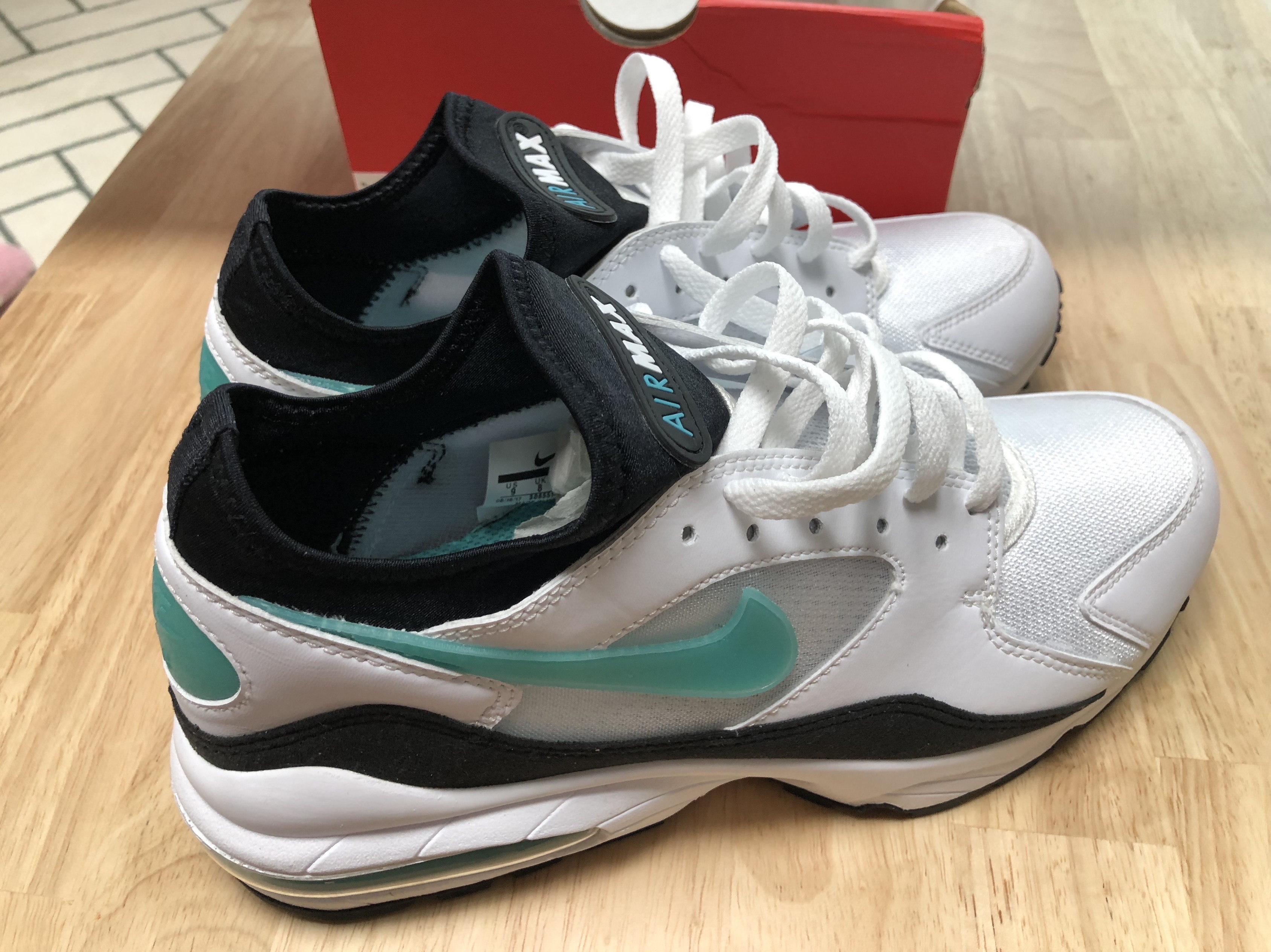 Nike Air Max 93 Menthol 2018 착용 스타일