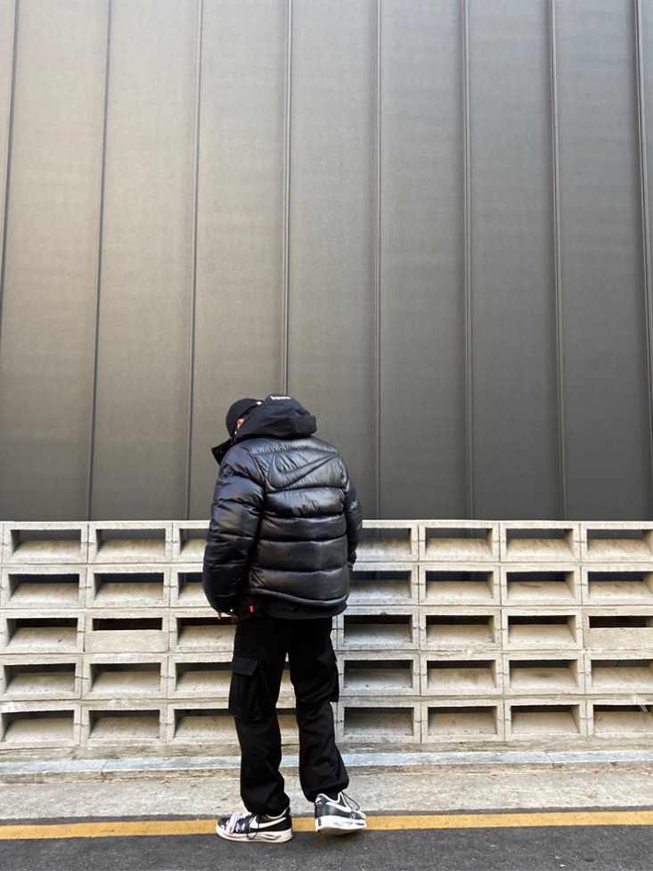 Nike x Drake Nocta Puffer Jacket Black - Asia, Nike x Peaceminusone Air Force 1 Low Para-Noise 착용 스타일