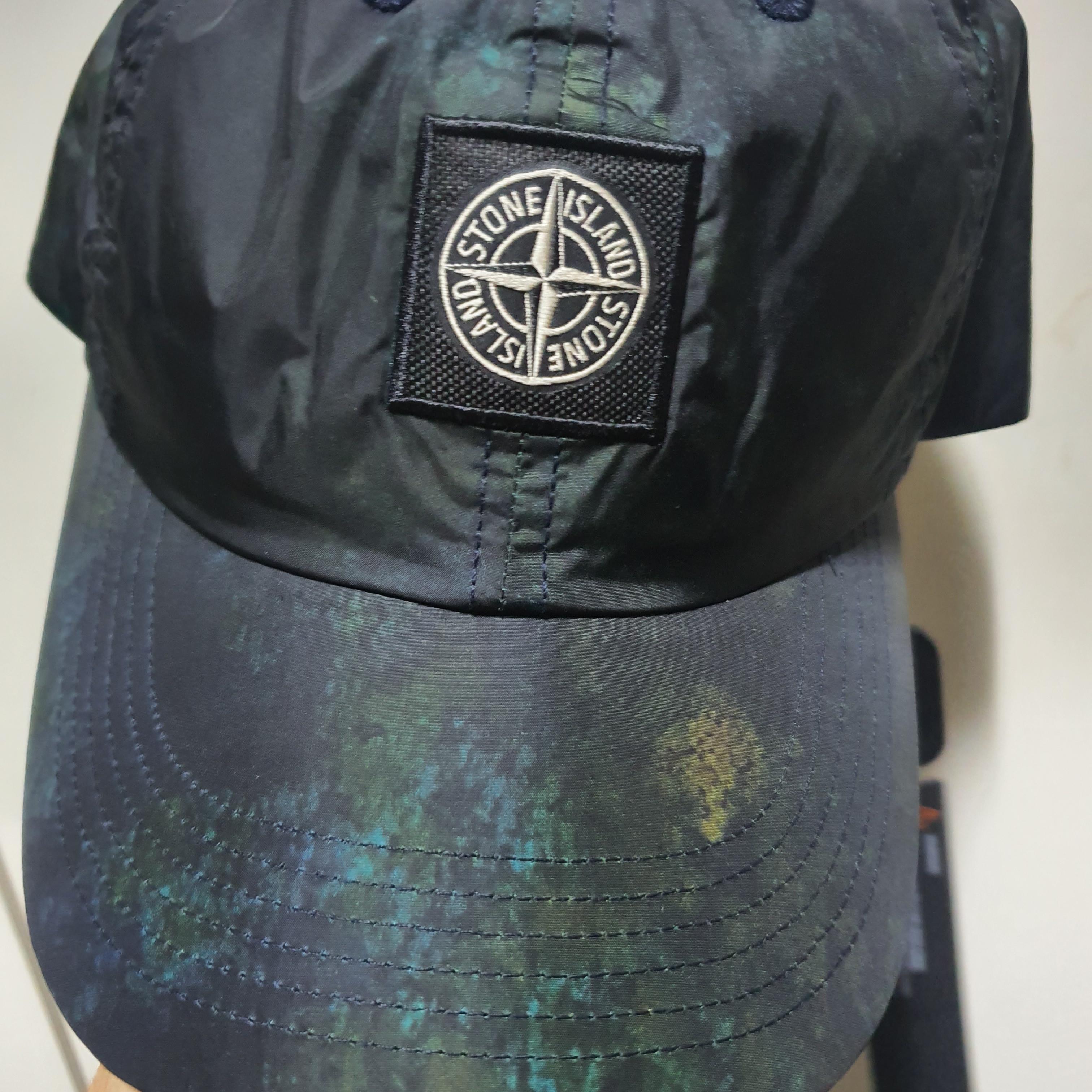Supreme x Stone Island Painted Camo Nylon 6-Panel Dark Teal - 20FW 착용 스타일