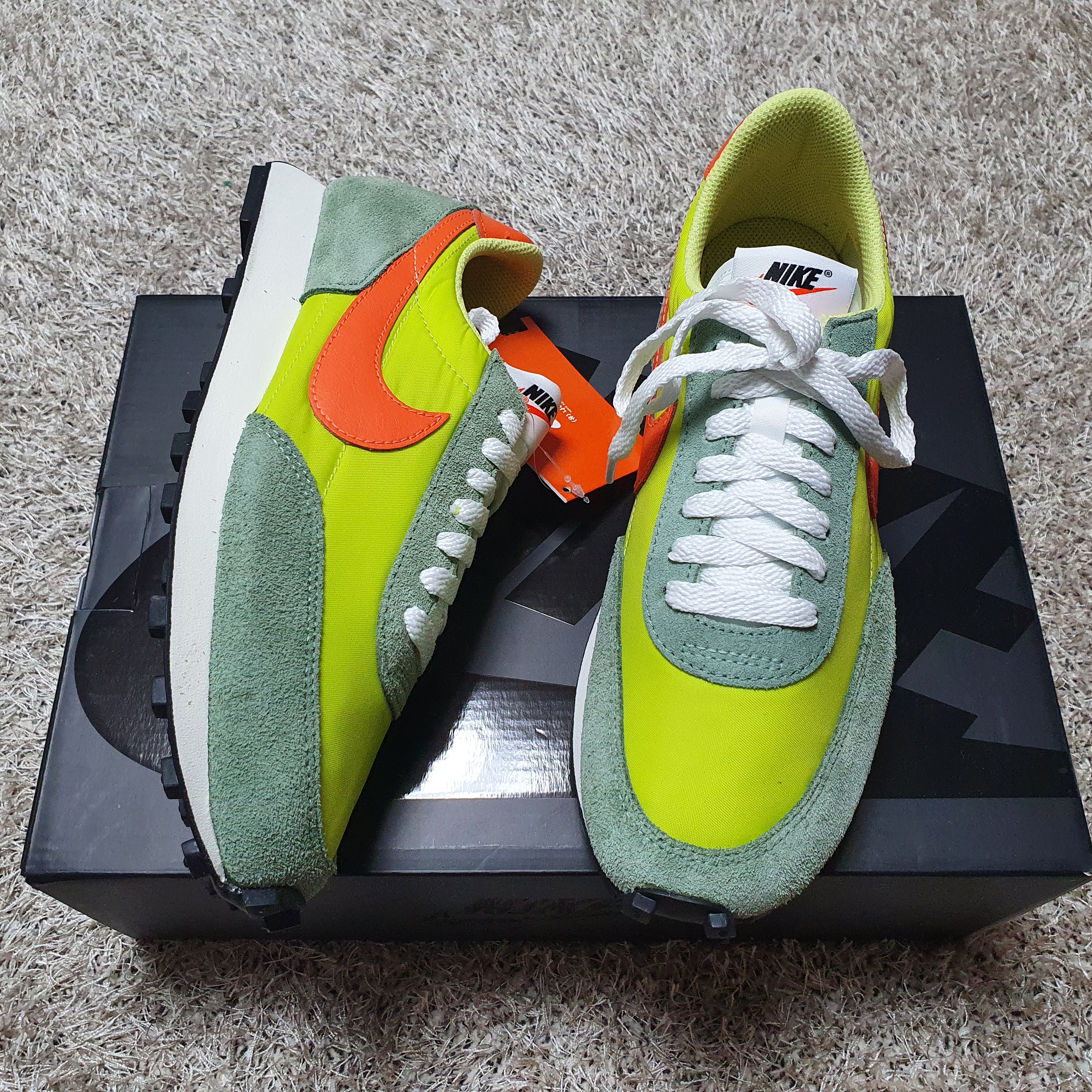 Nike Daybreak Limelight 착용 스타일 - 4