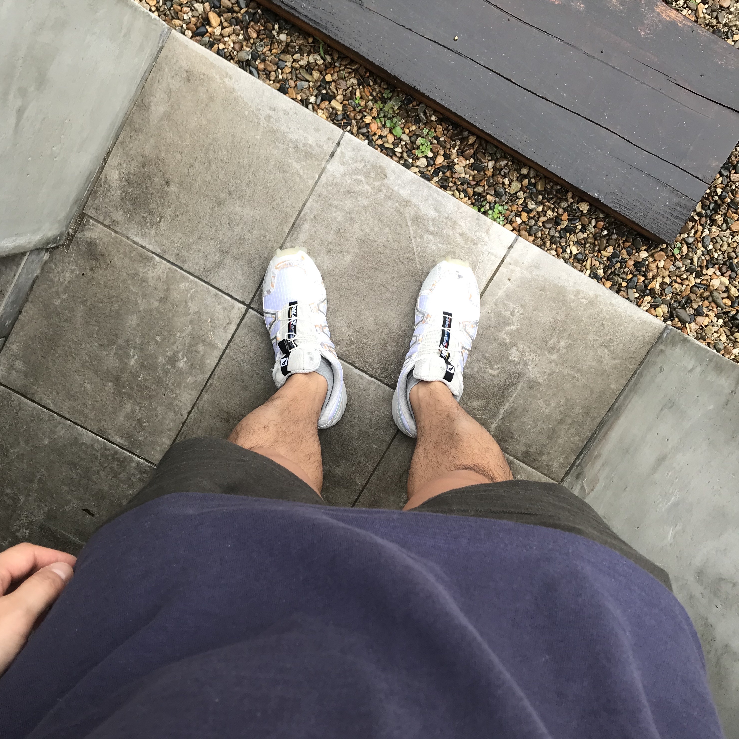 Salomon x Palace Speedcross 4 White 착용 스타일 - 2