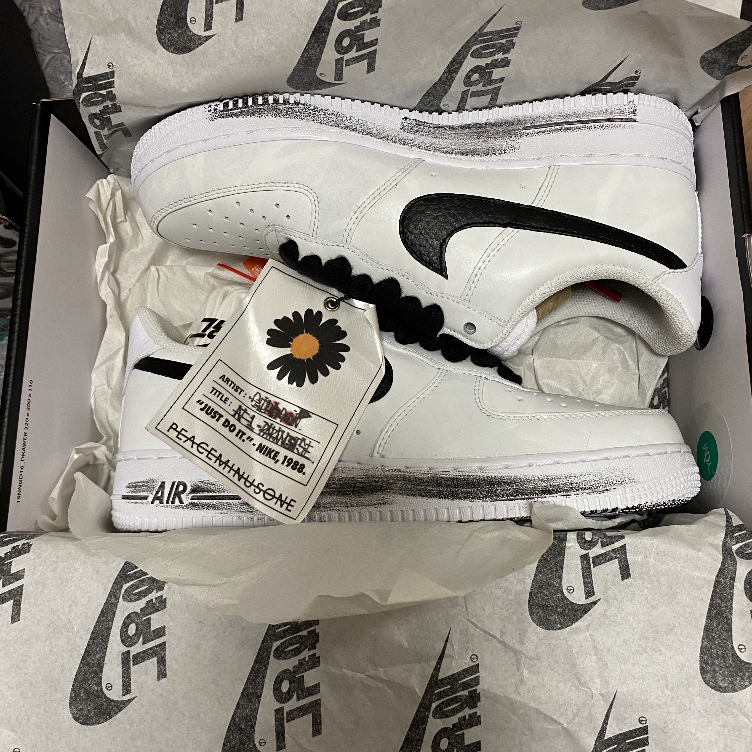 Nike x Peaceminusone Air Force 1 Low Para-Noise 2.0 착용 스타일