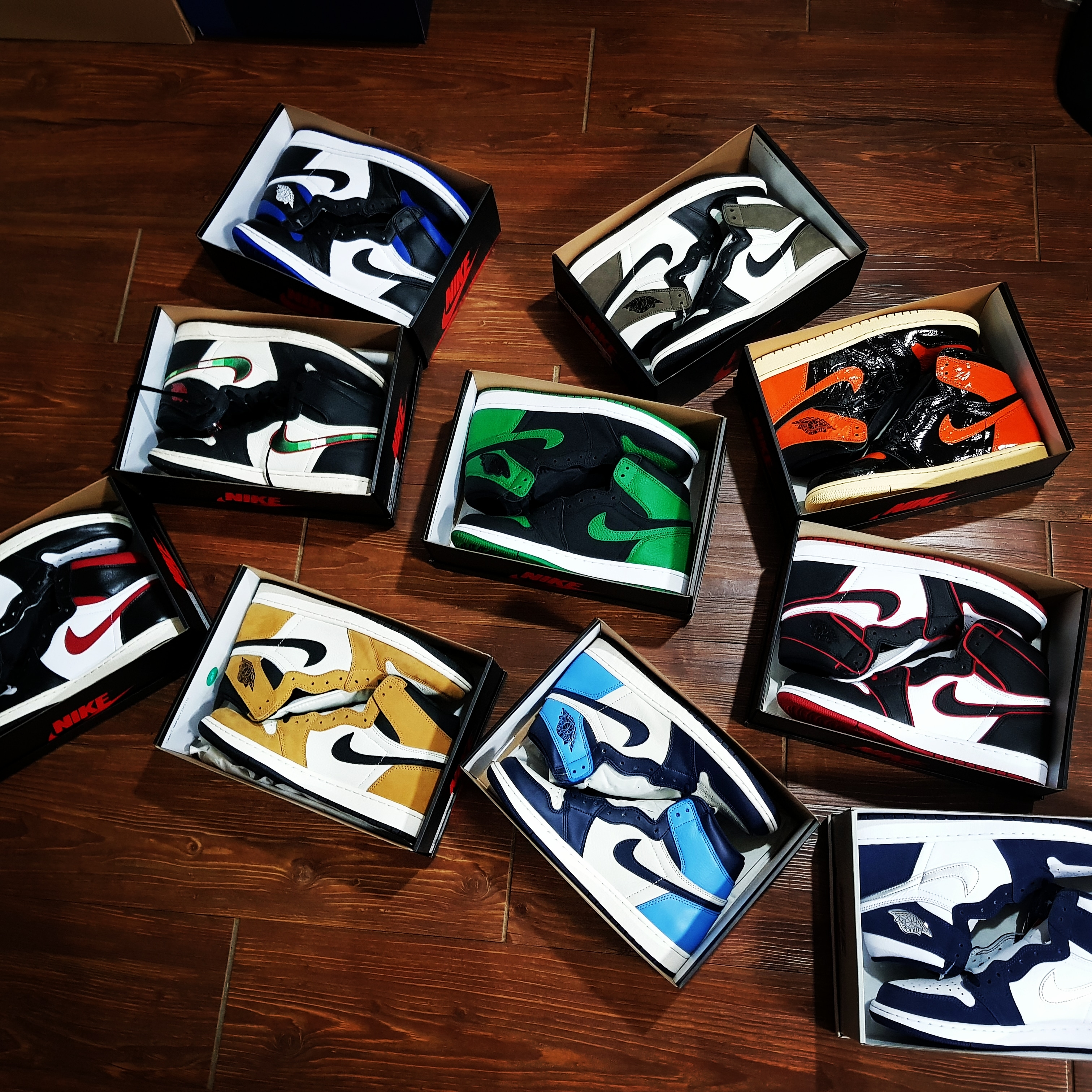 Jordan 1 Retro High OG Royal Toe, Jordan 1 Retro High OG Black Mocha 착용 스타일