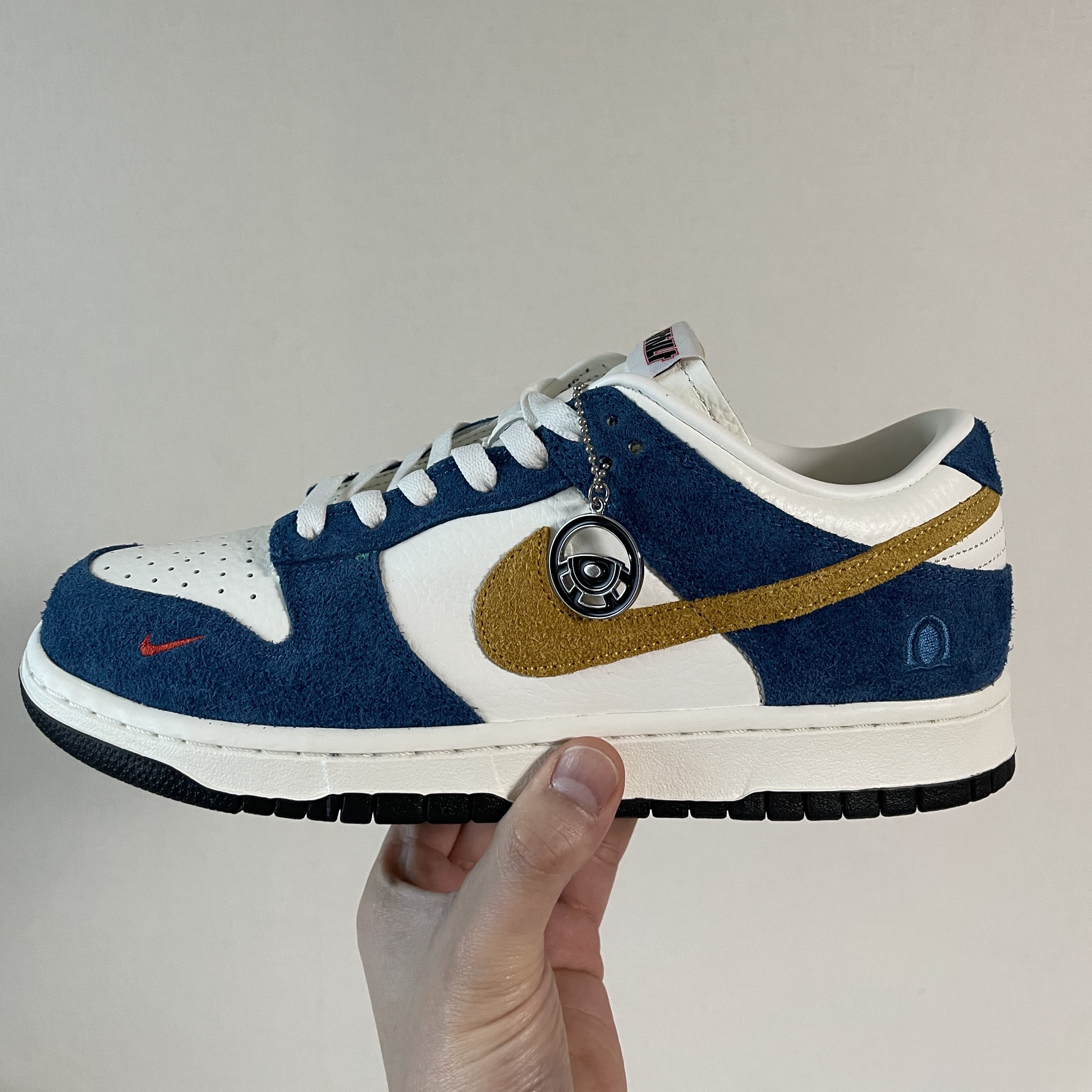 Nike x Kasina Dunk Low 80's Bus 착용 스타일 - 2