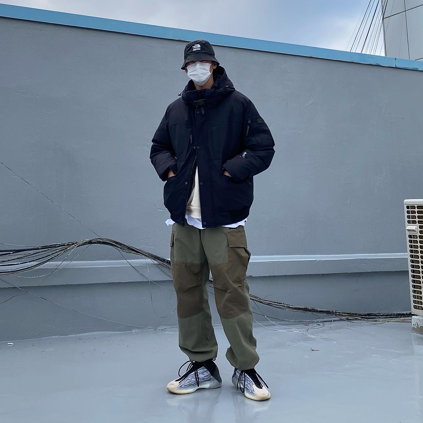 Adidas Yeezy QNTM Lifestyle 착용 스타일 - 1