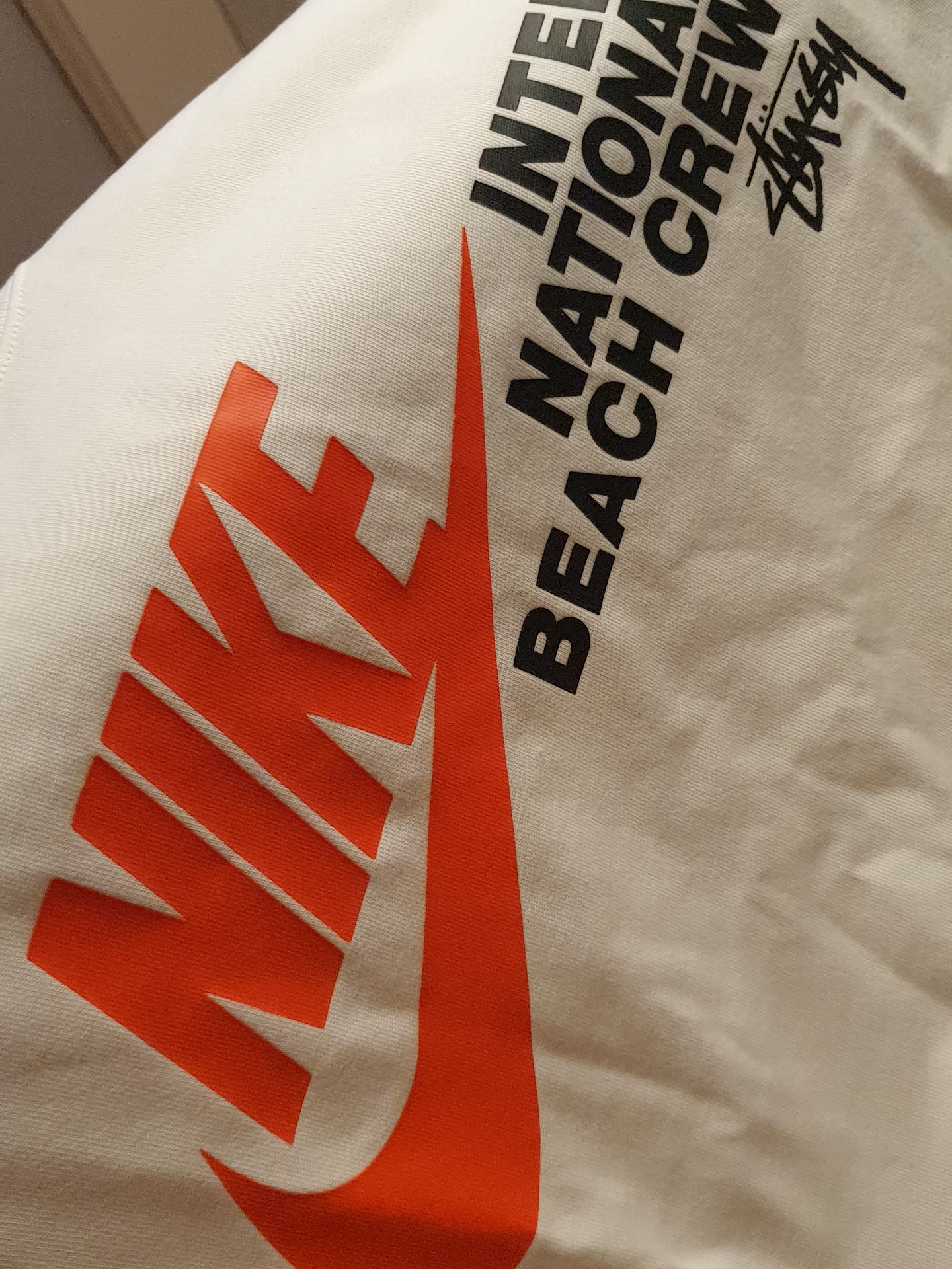 Nike x Stussy International Beach Crew T-Shirt White - Asia 착용 스타일