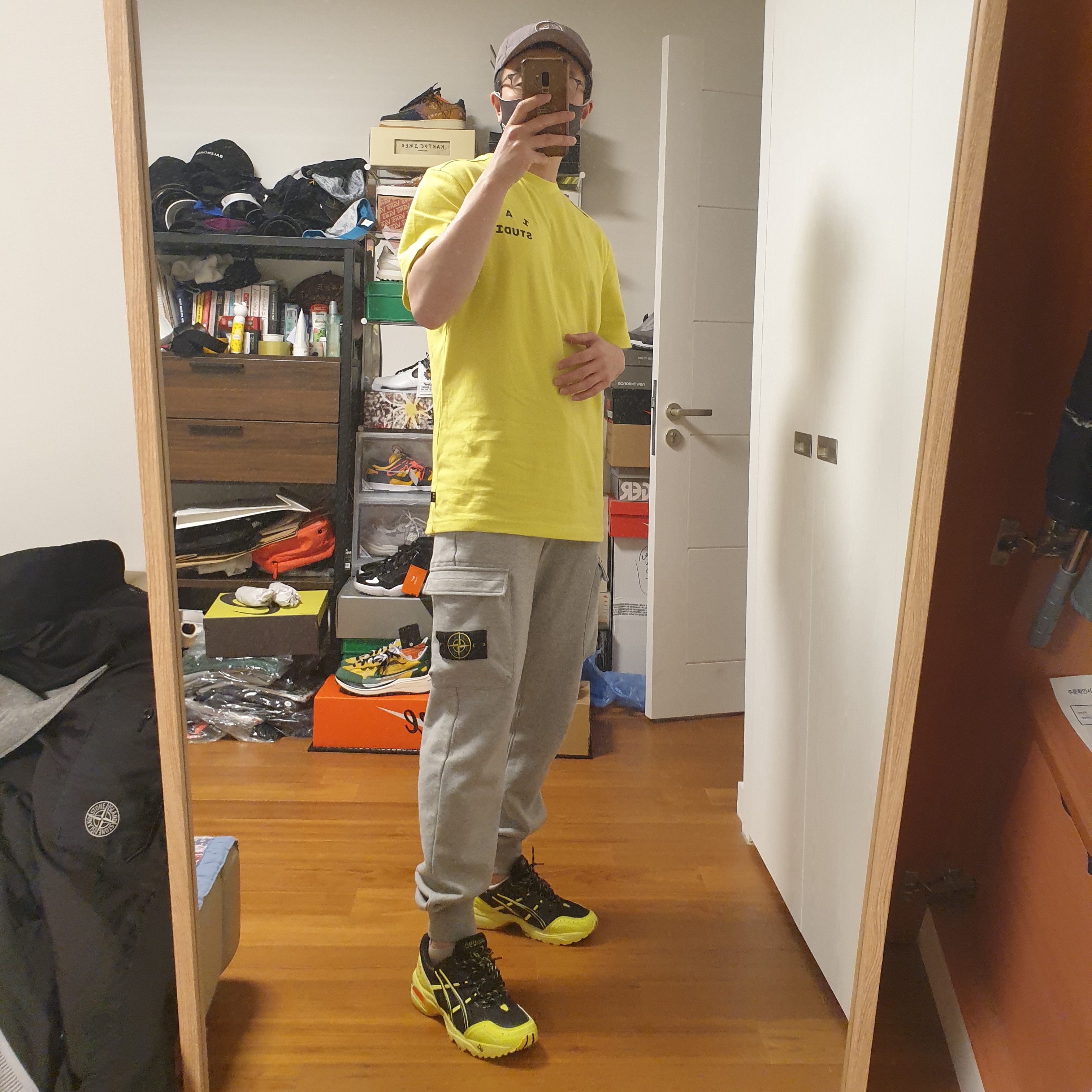 IAB Studio x Asics T-Shirt Lime, Asics x IAB Studio Gel-1090 Black 착용 스타일 - 2