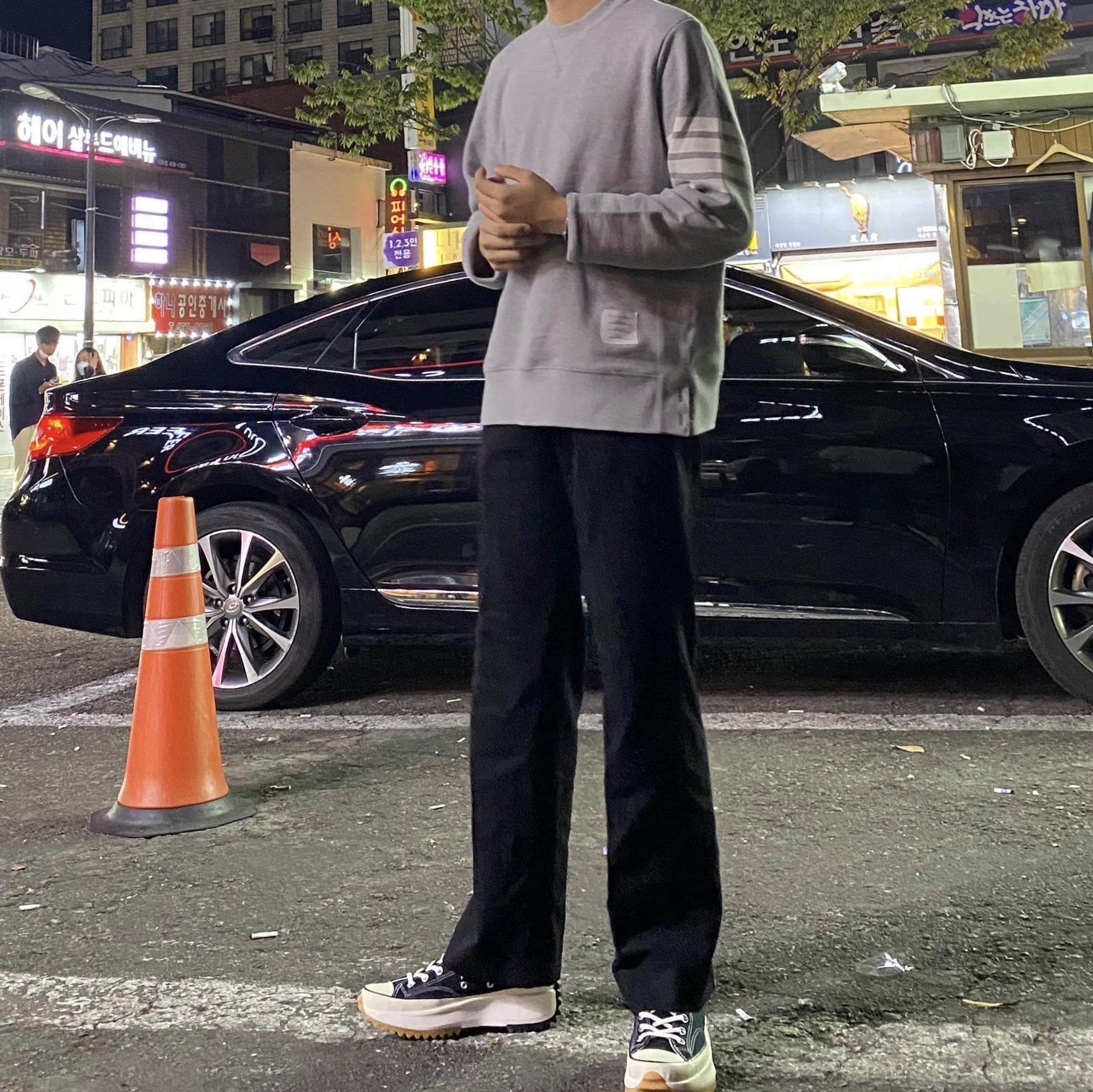 Converse x JW Anderson Run Star Hike Hi Black 착용 스타일