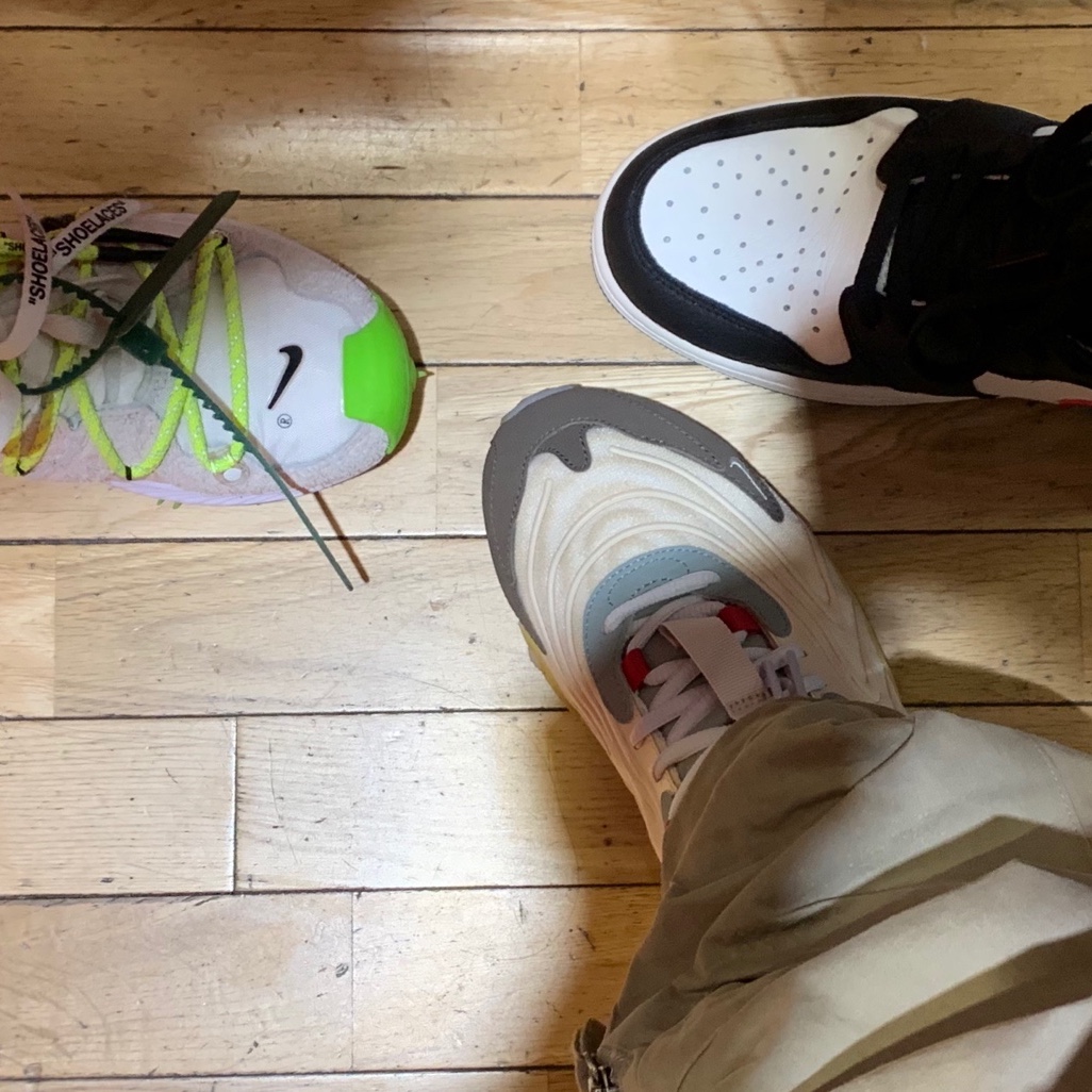 (W) Nike x Off-White Waffle Racer White, Nike x Travis Scott Air Max 270 React Cactus Trails 착용 스타일