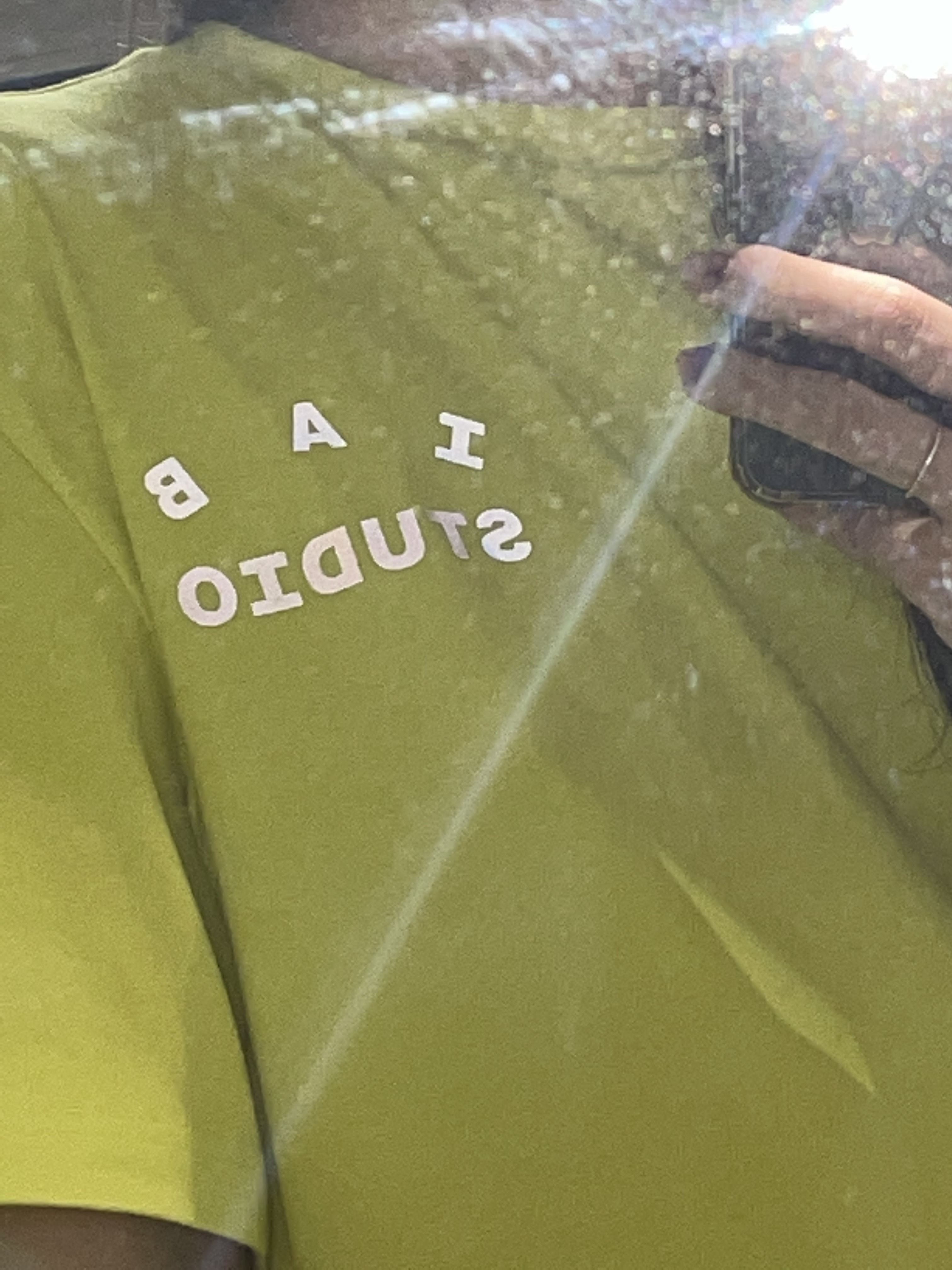 IAB Studio x Asics T-Shirt Lime 착용 스타일 - 1