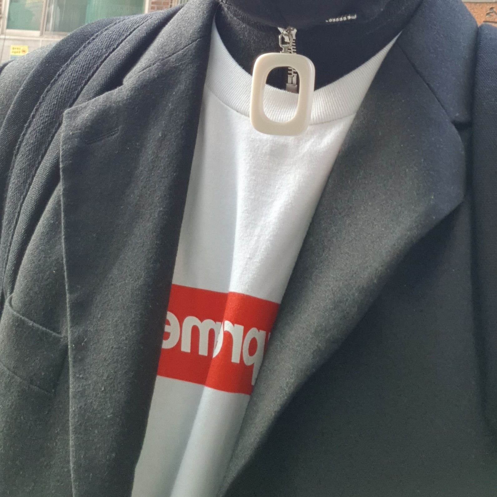 Supreme Box Logo L/S T-Shirt White - 20FW 착용 스타일