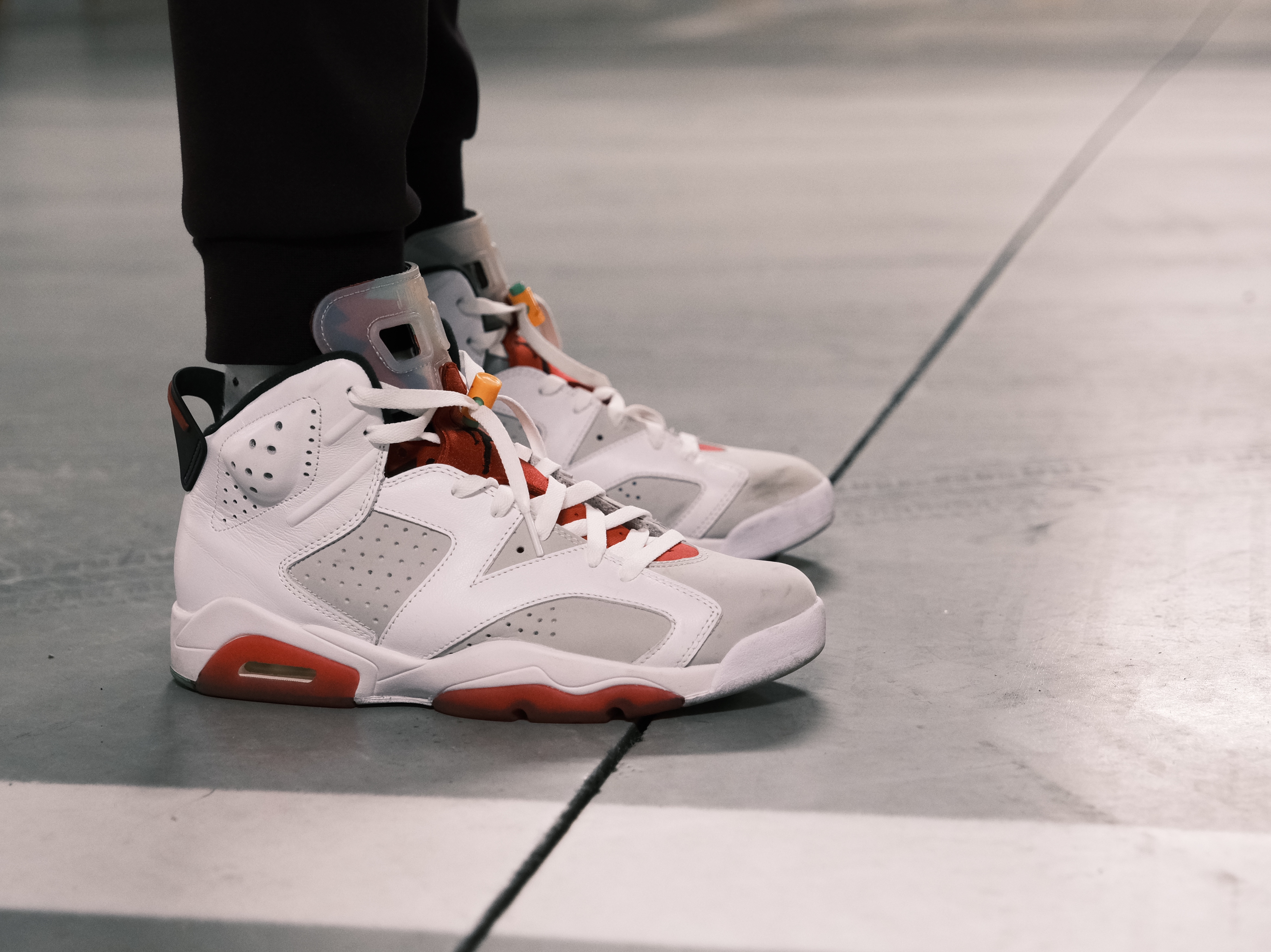 Jordan 6 Retro Hare 착용 스타일 - 1