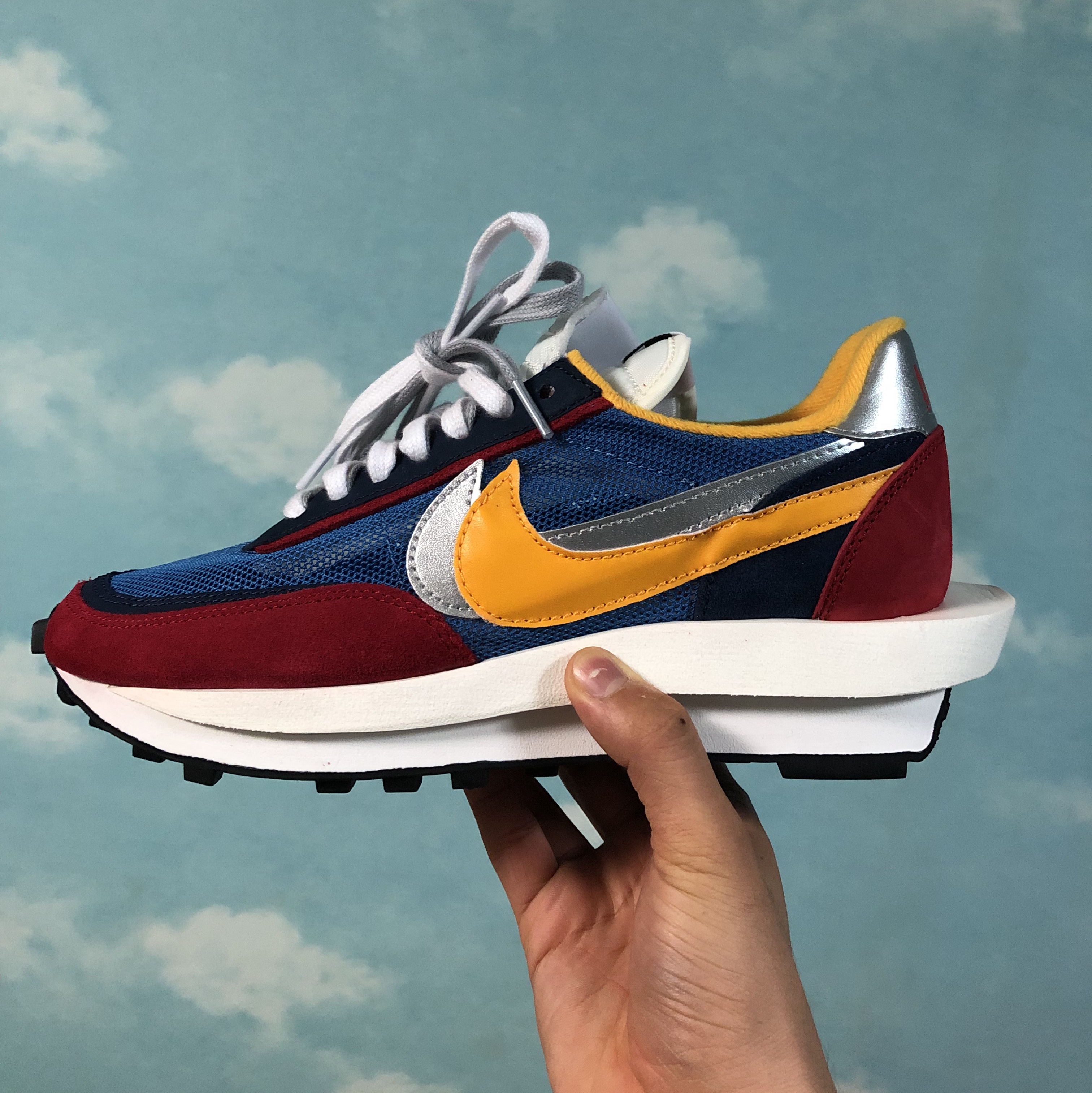 Nike x Sacai LDWaffle Blue Multi 착용 스타일