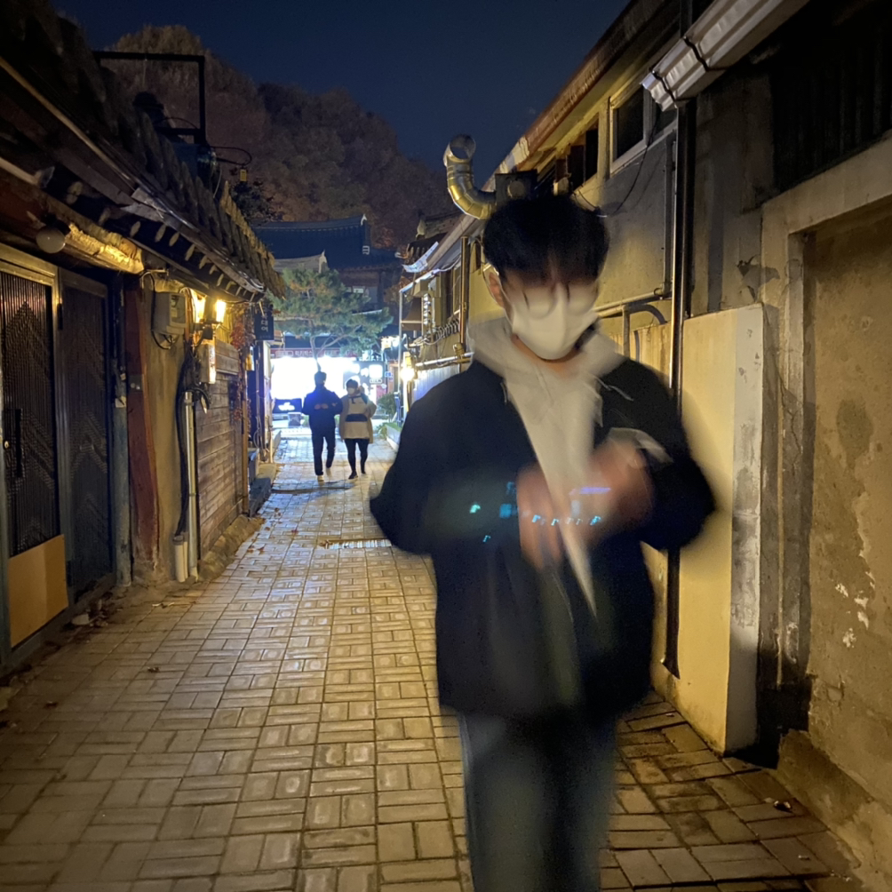 KREAM 프로필 이미지
