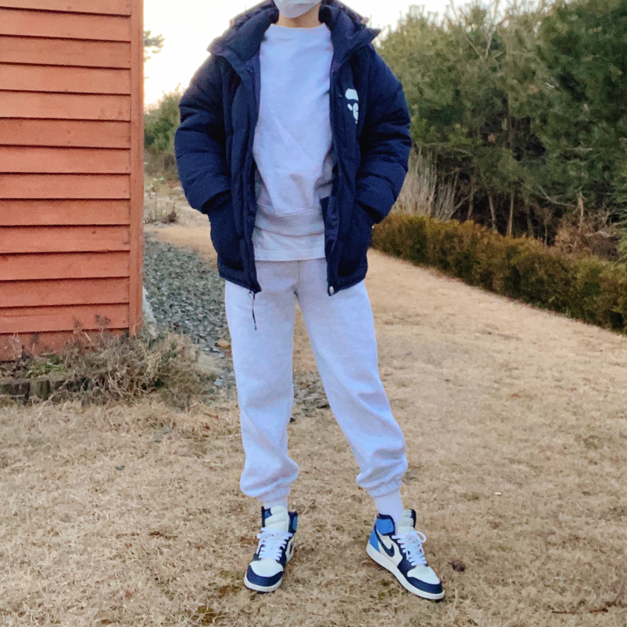 Jordan 1 Retro High Obsidian UNC 착용 스타일 - 2