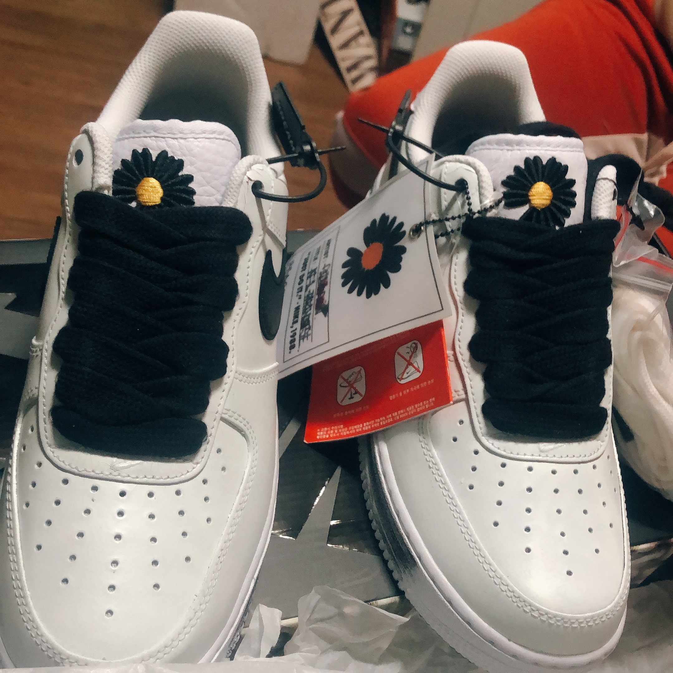 Nike x Peaceminusone Air Force 1 Low Para-Noise 2.0 착용 스타일