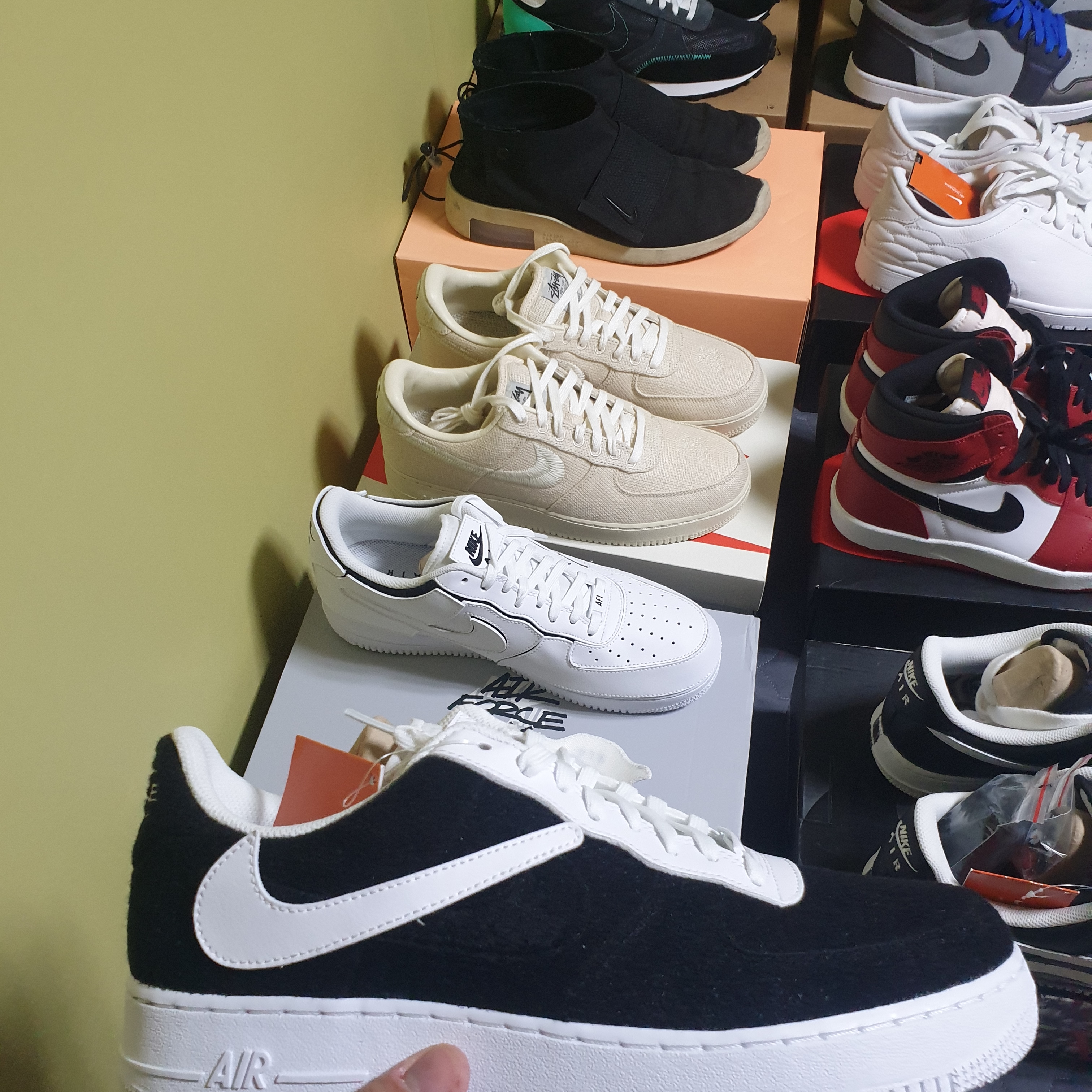 Nike Air Force 1/1 Cosmic Clay, Nike x Stussy Air Force 1 Low Fossil 착용 스타일 - 2