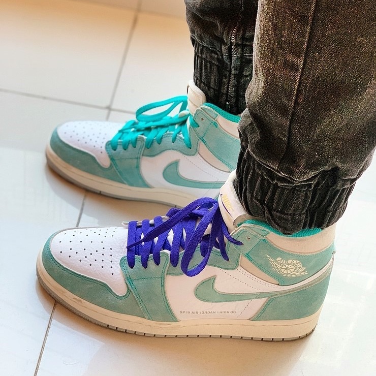 Jordan 1 Retro High OG Turbo Green 착용 스타일 - 2