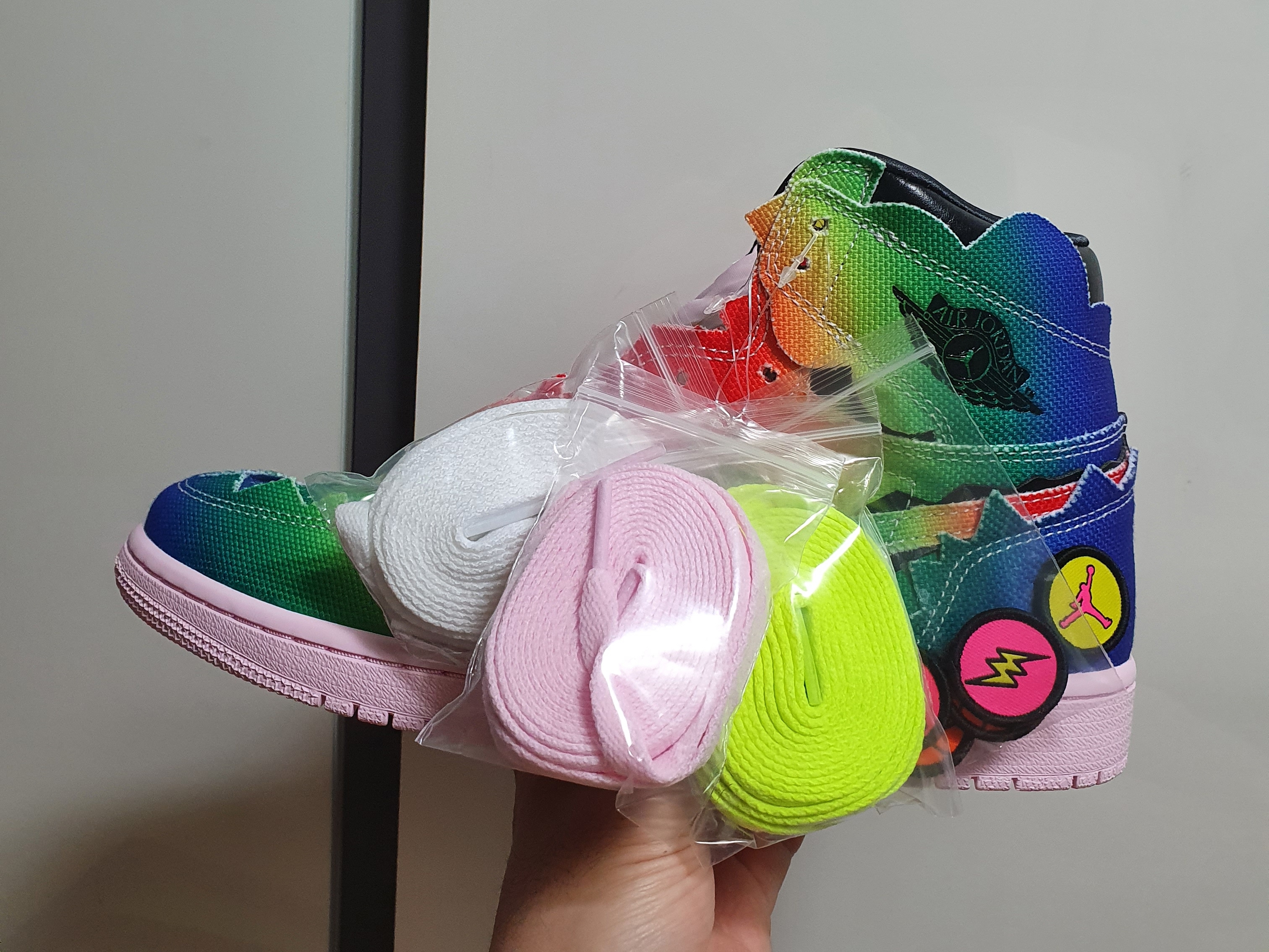 Jordan 1 x J Balvin Retro High OG 착용 스타일