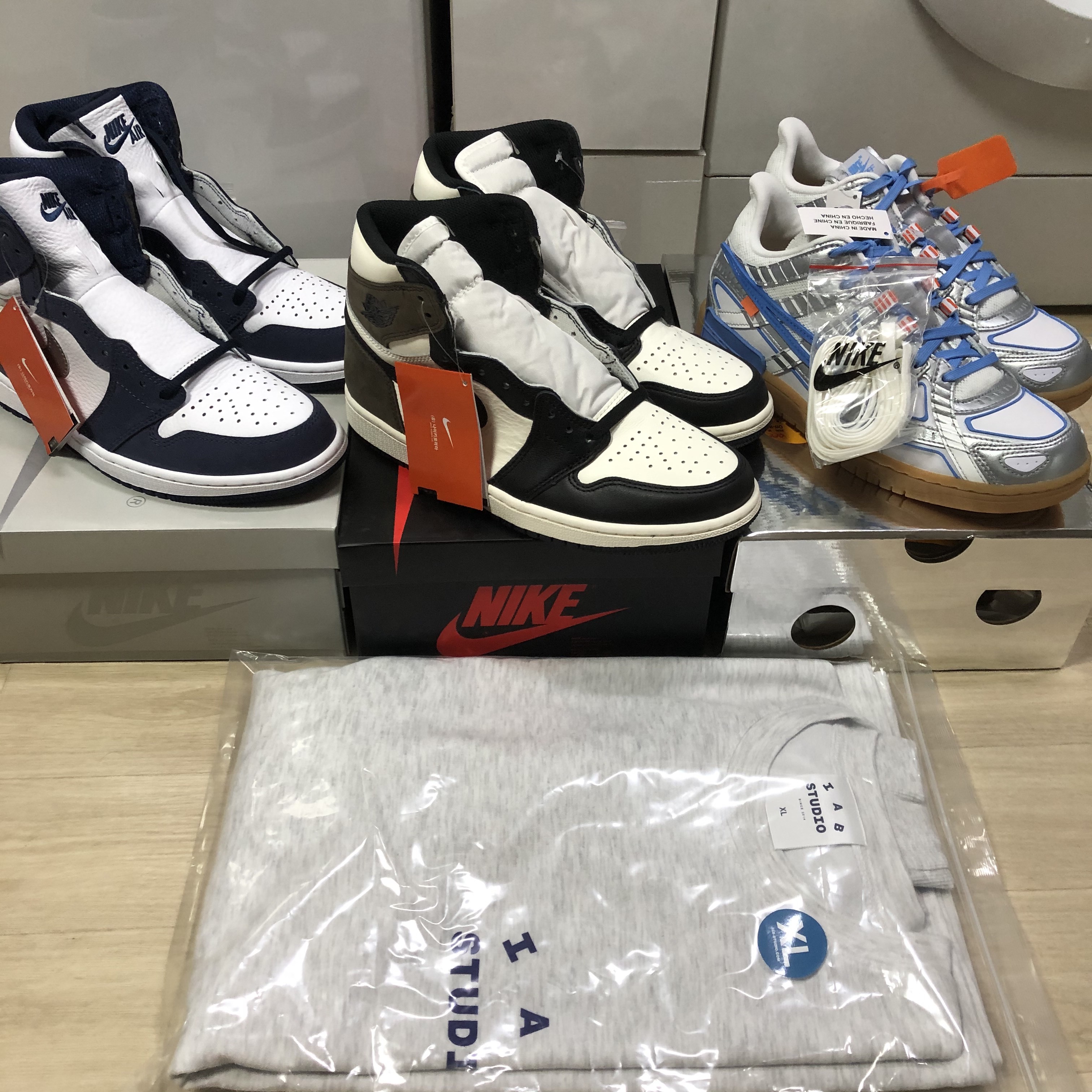 Jordan 1 Retro High OG CO.JP Midnight Navy, Jordan 1 Retro High OG Black Mocha 착용 스타일