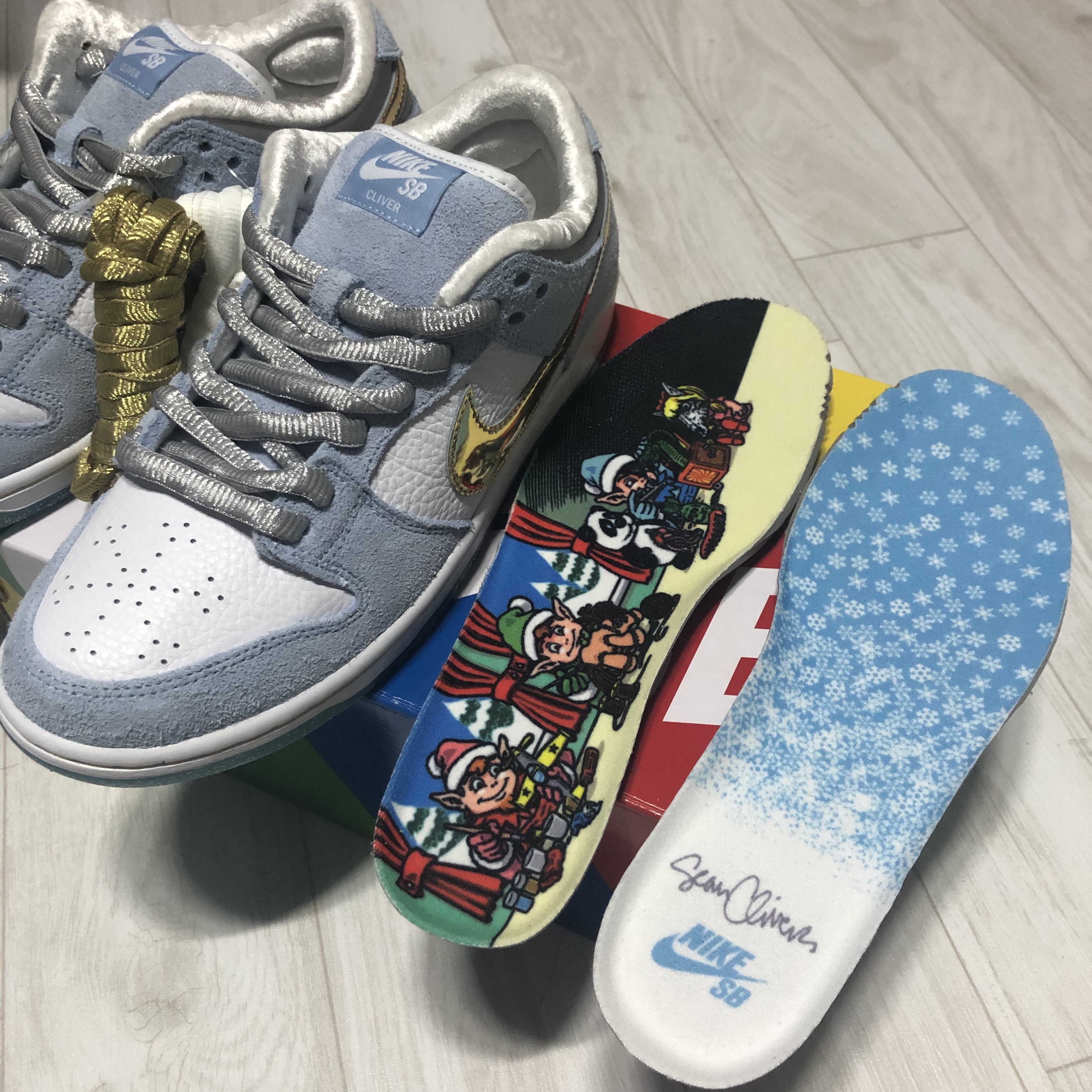 Nike x Sean Cliver SB Dunk Low Holiday Special 착용 스타일 - 1