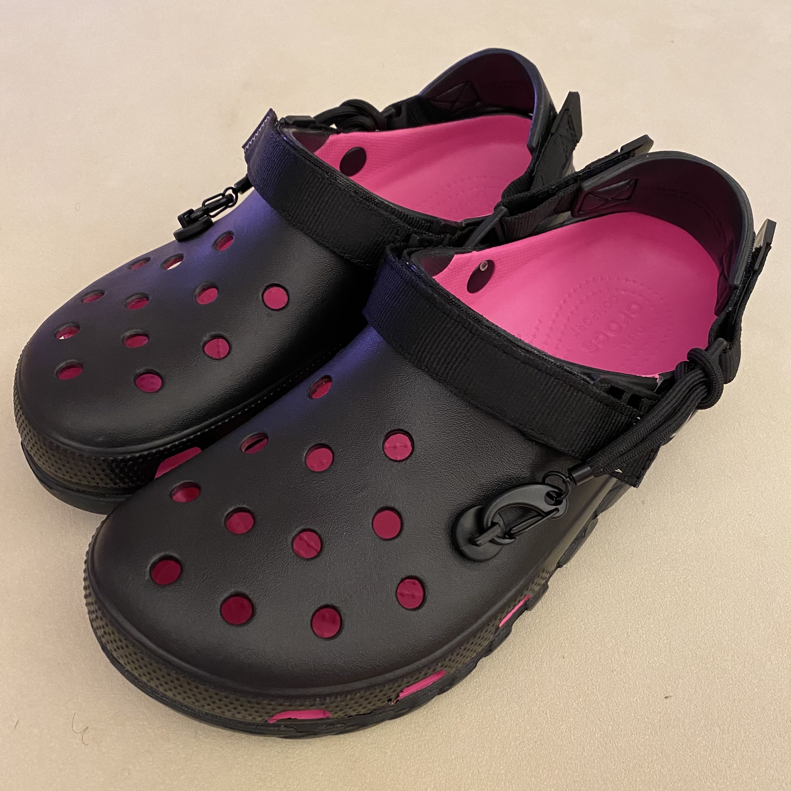 Crocs x Post Malone Duet Max Clog Black 착용 스타일