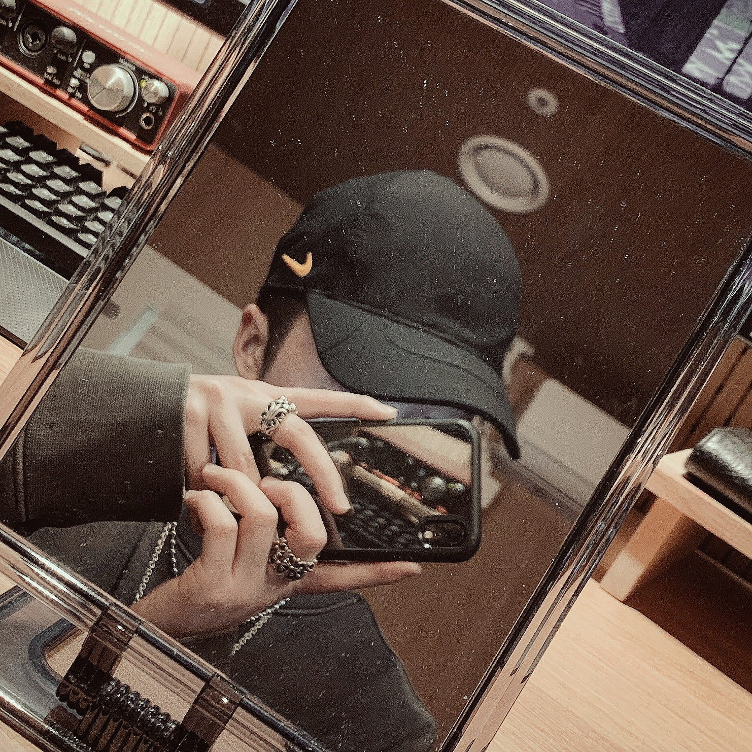 Nike x Drake Nocta Essential Cap Black 착용 스타일