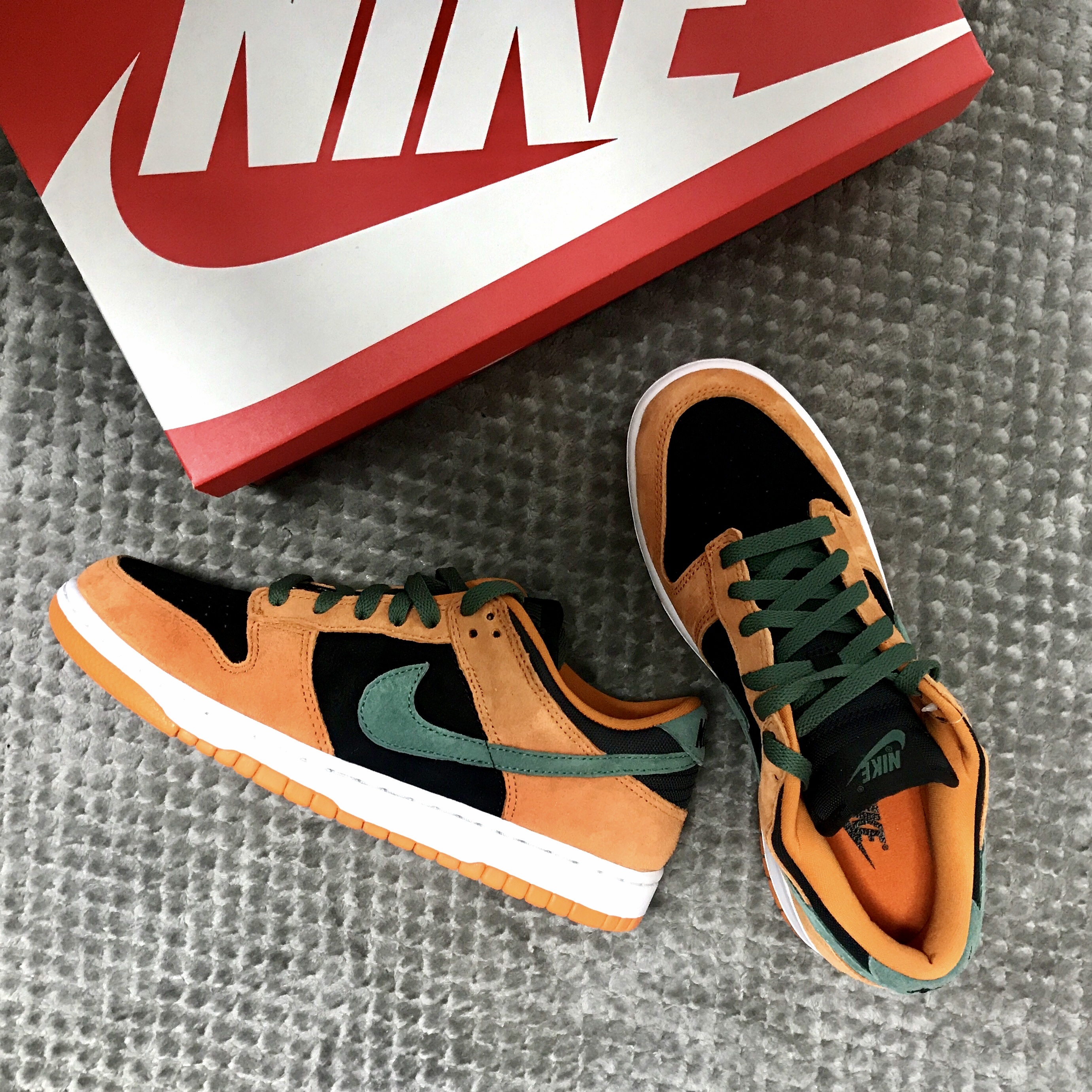 Nike Dunk Low SP Ceramic 착용 스타일