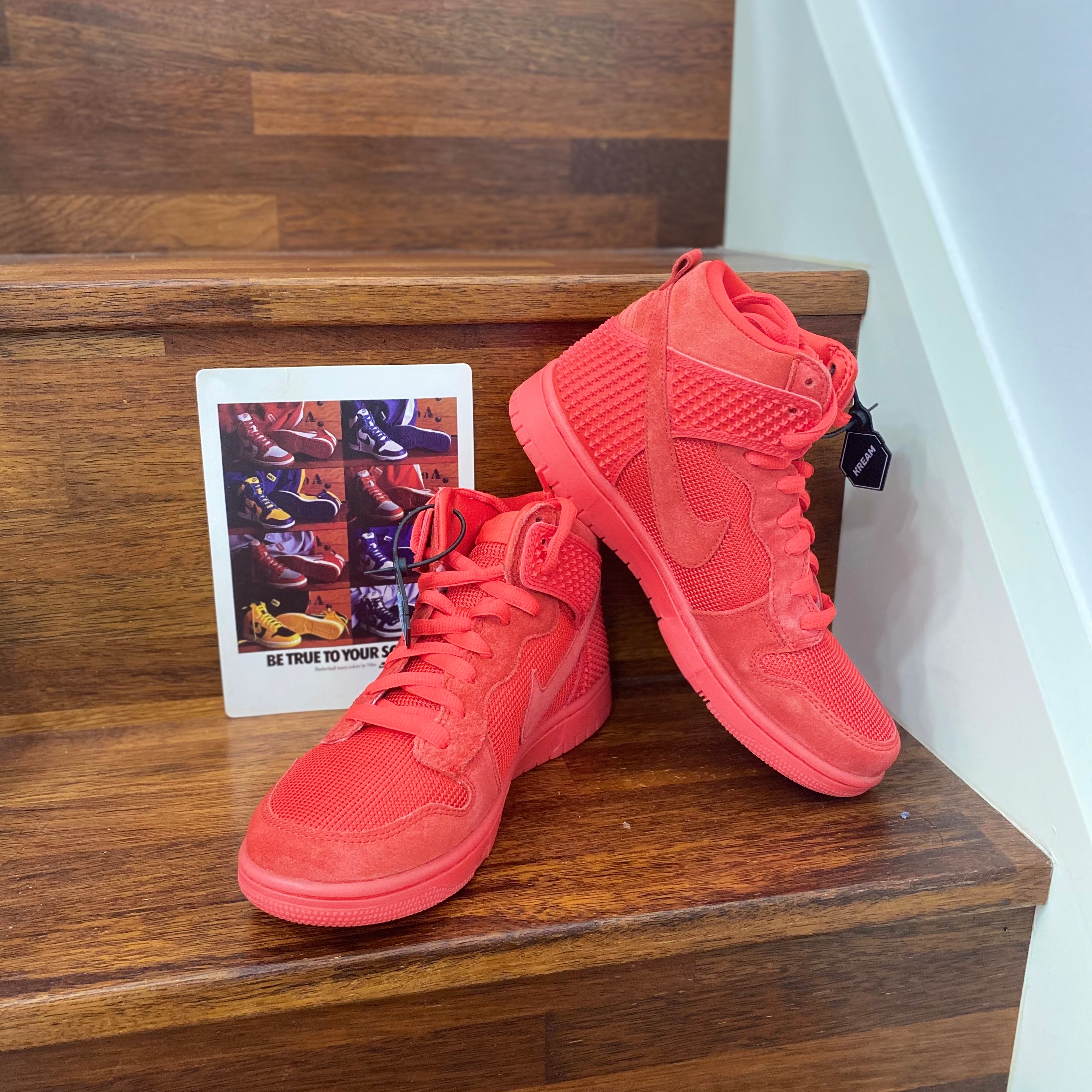 Nike Dunk High CMFT Premium Red October 착용 스타일