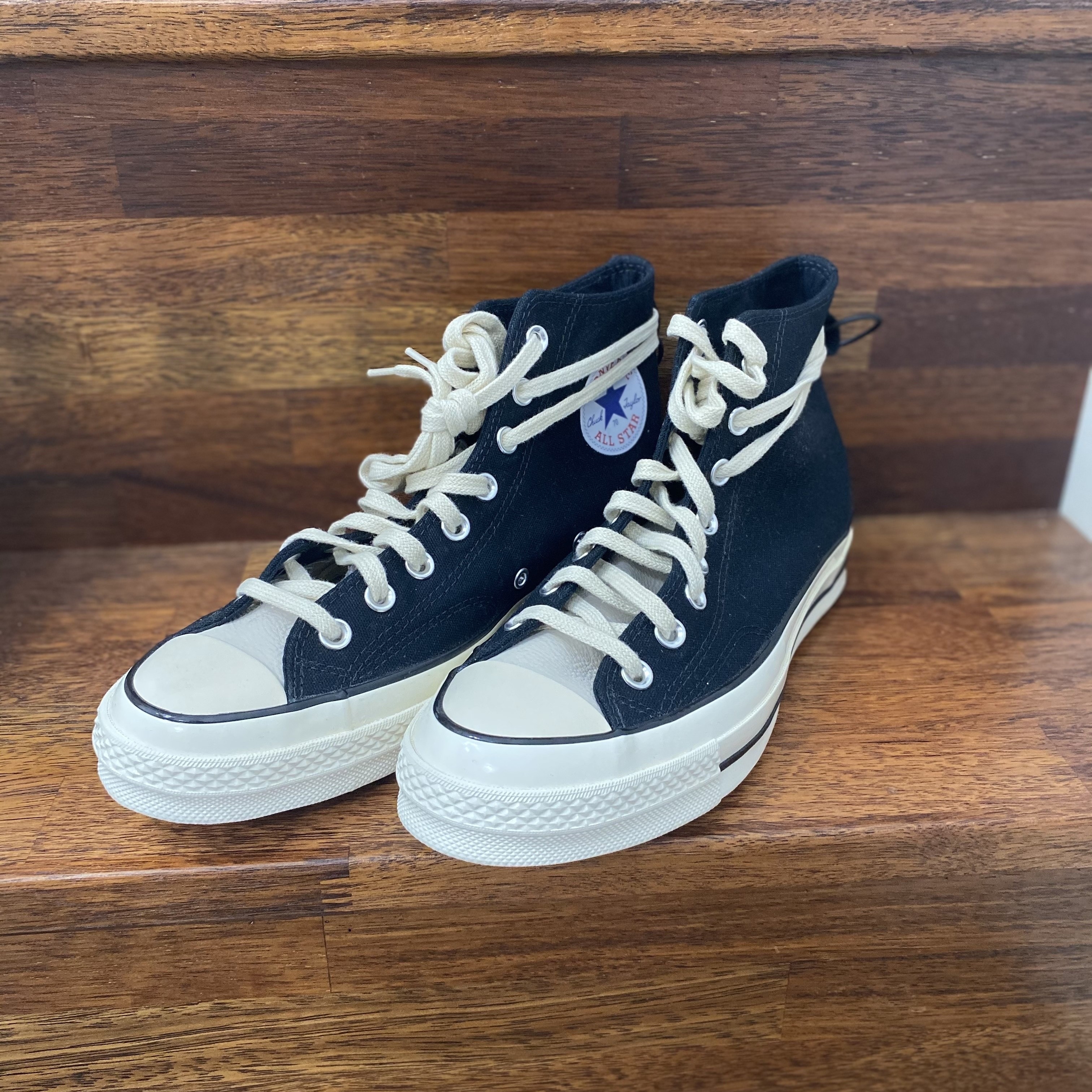 Converse x Fear of God Essentials Chuck 70 Hi Black 2020, Converse x Fear of God Essentials Chuck 70 Hi Natural 2020 착용 스타일 - 1