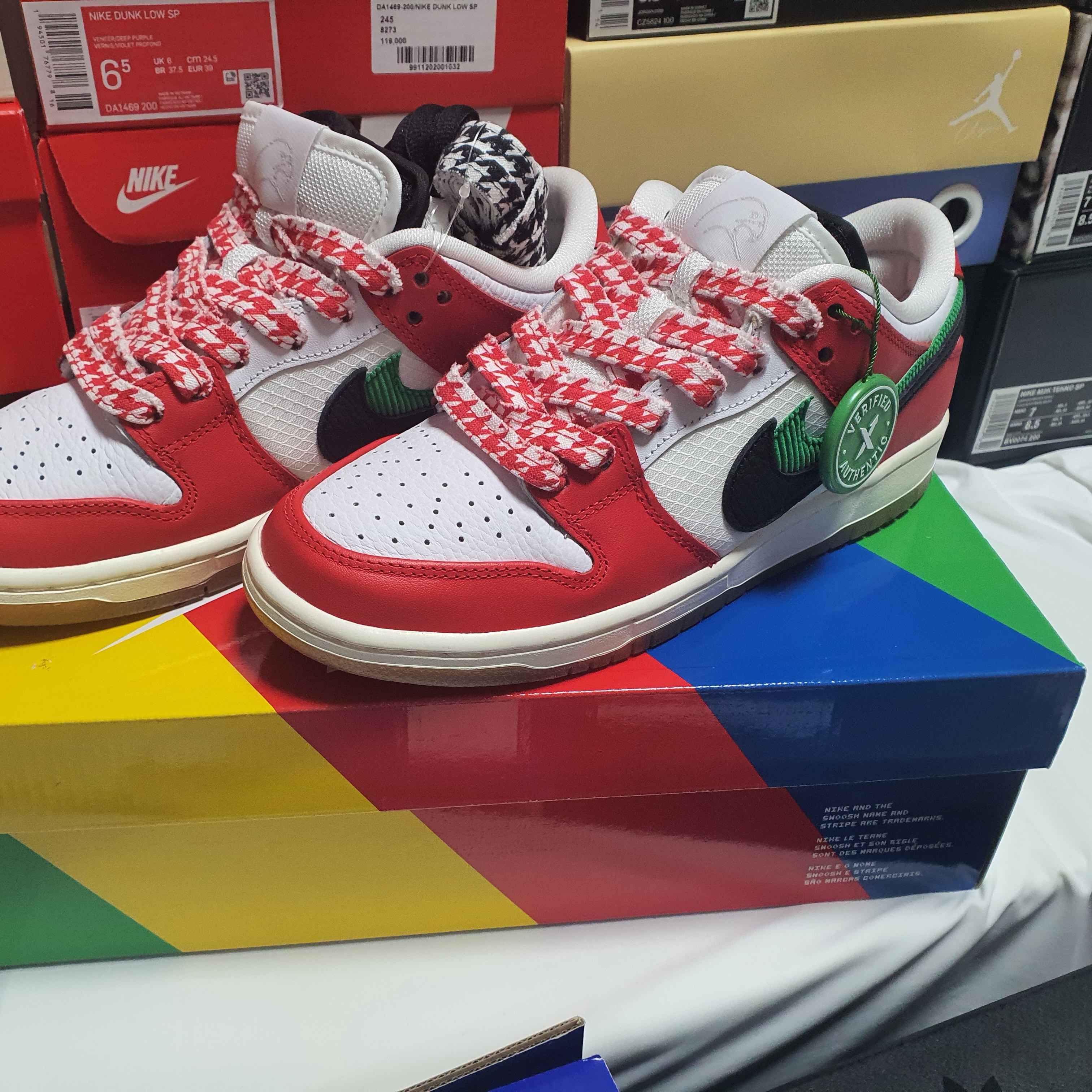 Nike x Frame Skate SB Dunk Low Pro Habibi 착용 스타일 - 1