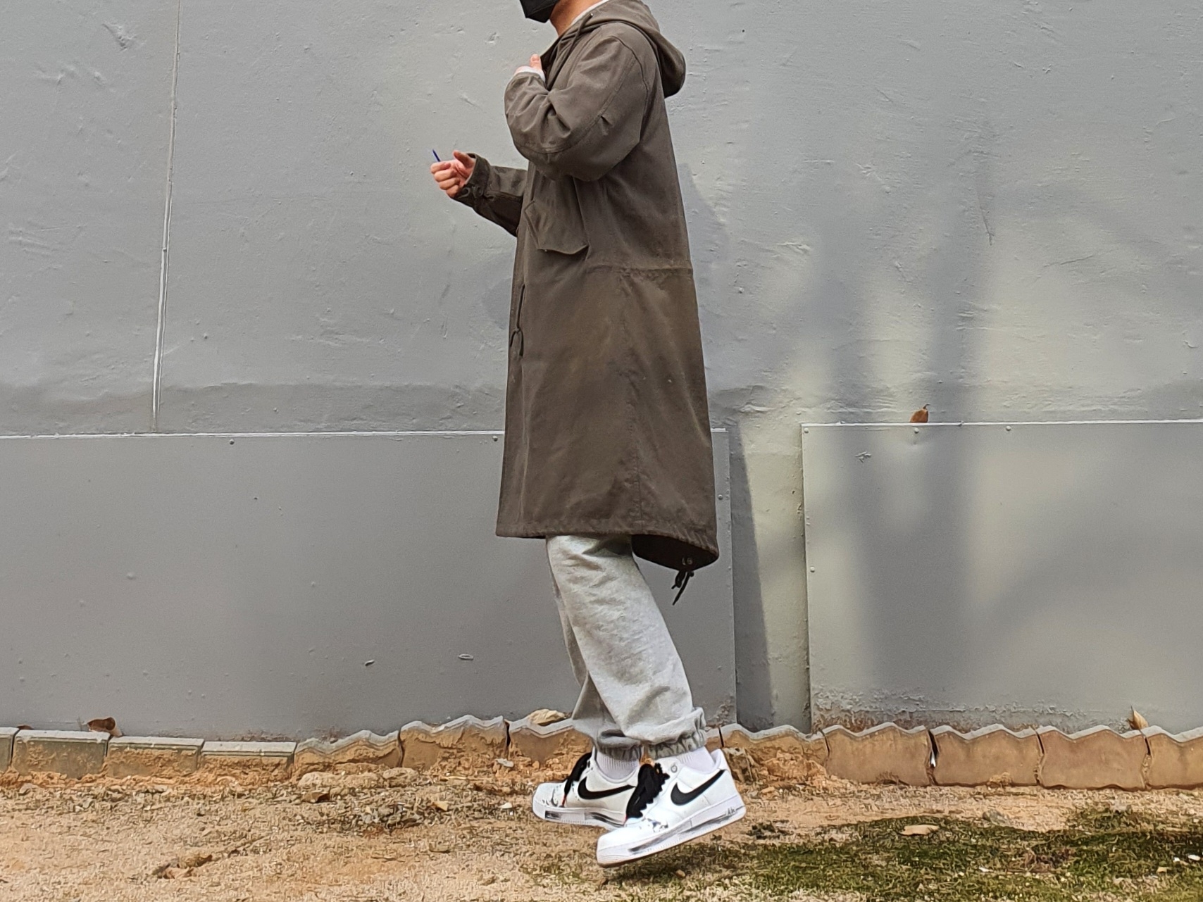 Nike x Peaceminusone Air Force 1 Low Para-Noise 2.0 착용 스타일 - 3