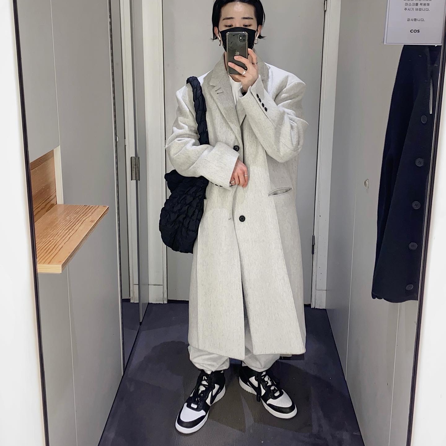 Nike x Ambush Dunk High Black 착용 스타일 - 2