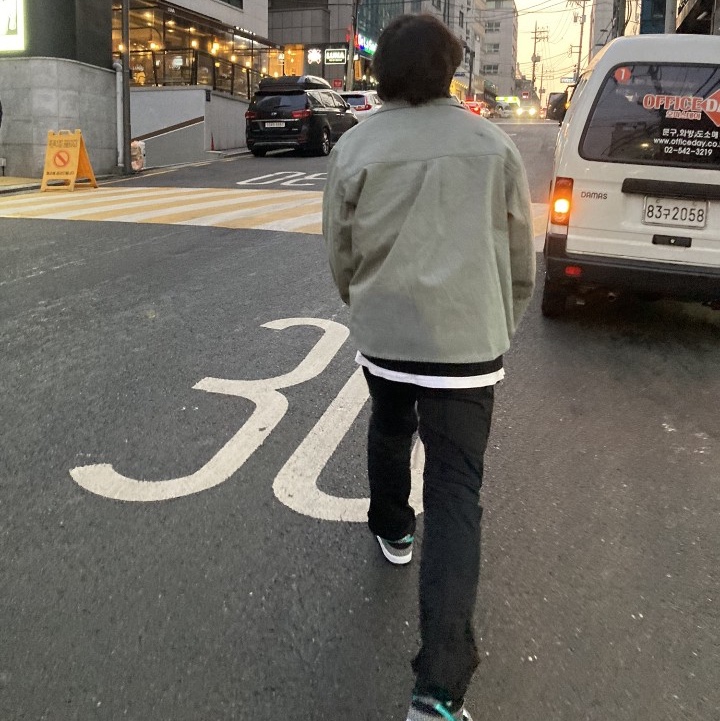 Nike SB Dunk Low Pro Clear Jade 착용 스타일 - 2