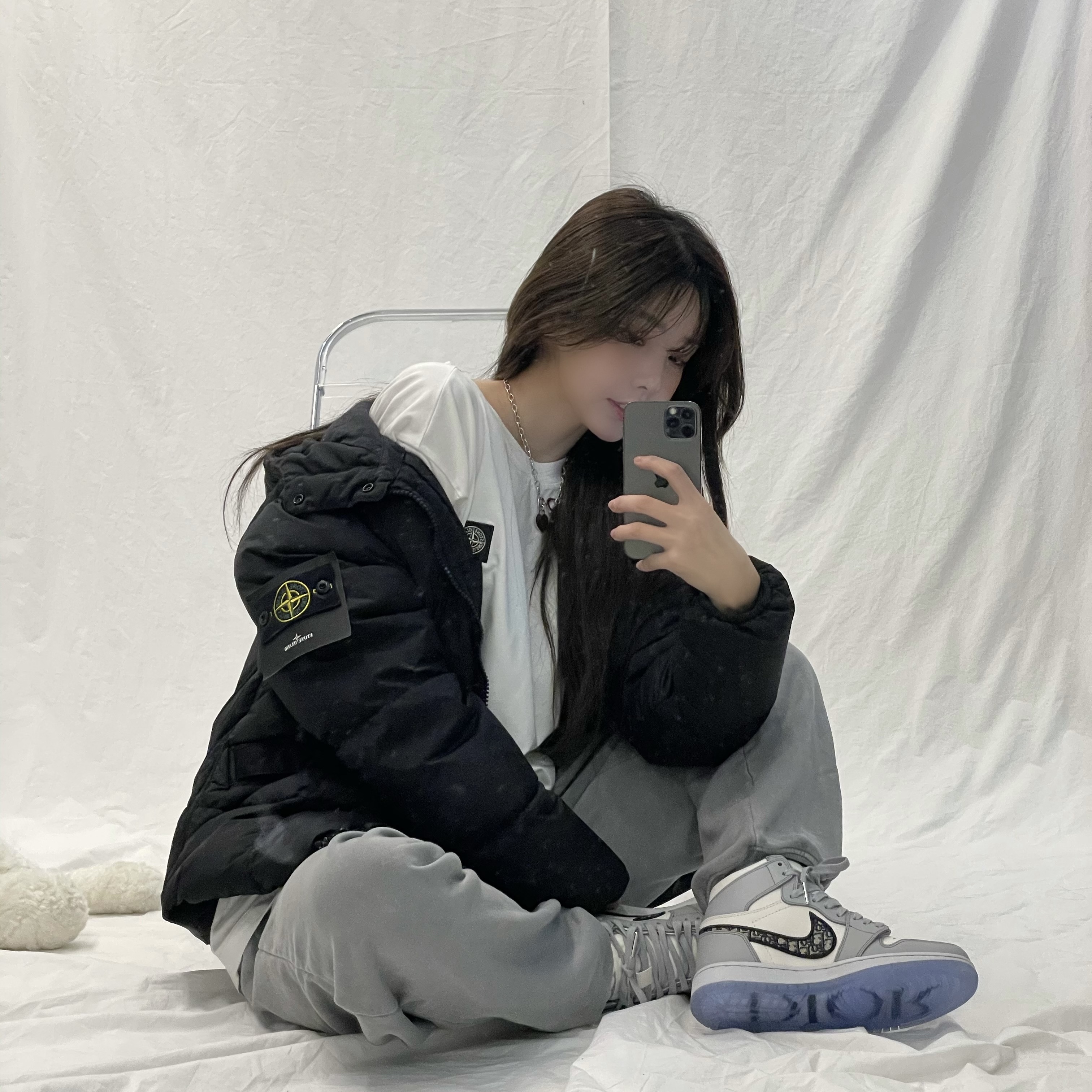 Jordan 1 x Dior High OG 착용 스타일