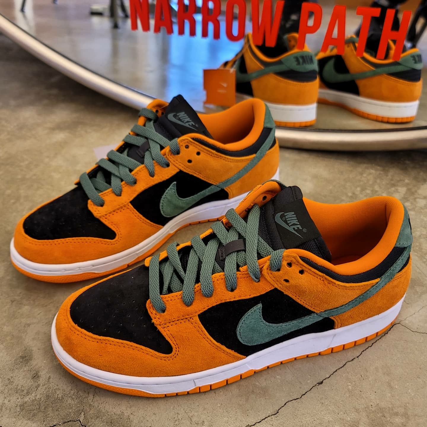 Nike Dunk Low SP Ceramic 착용 스타일