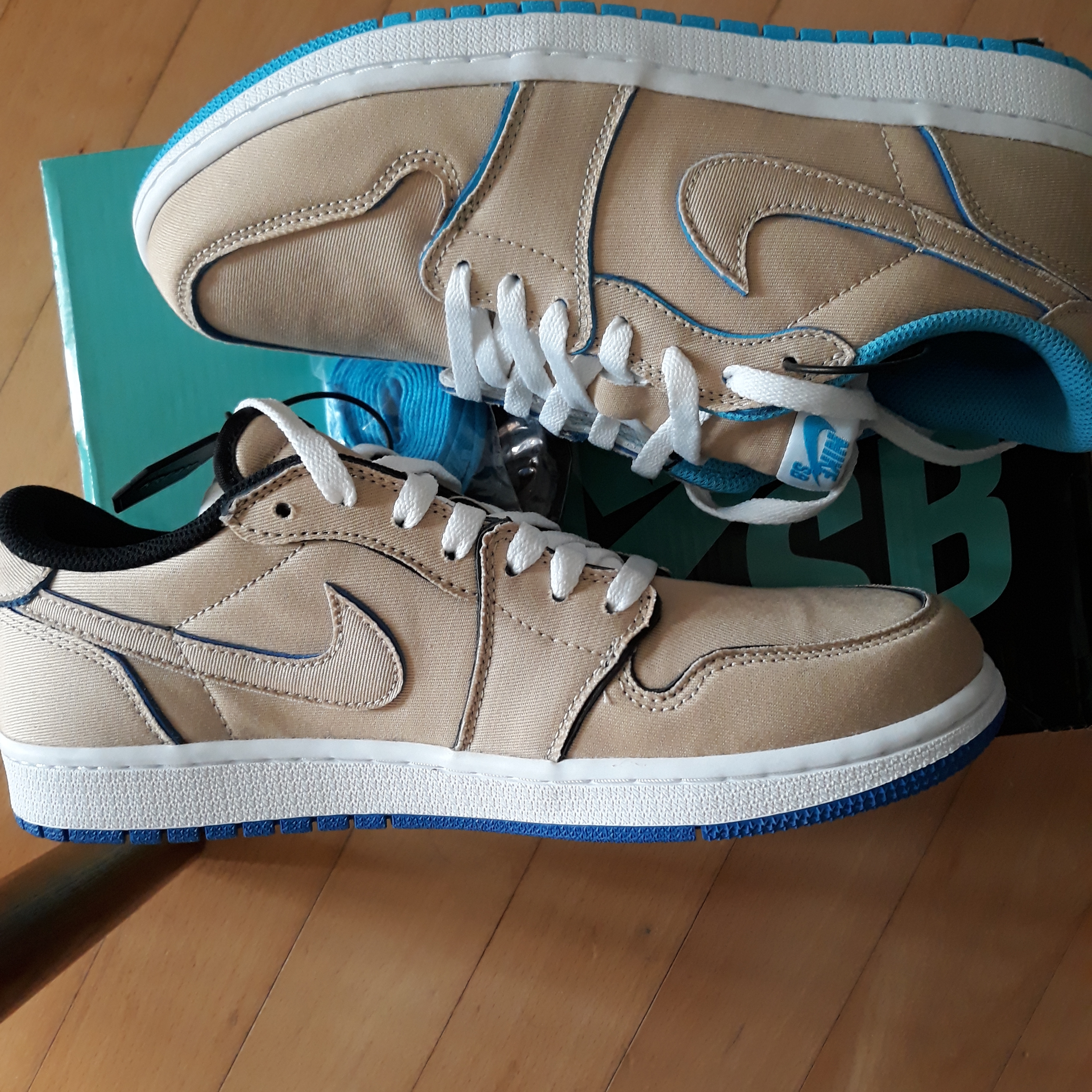 Jordan 1 x Lance Mountain Low SB QS Desert Ore 착용 스타일