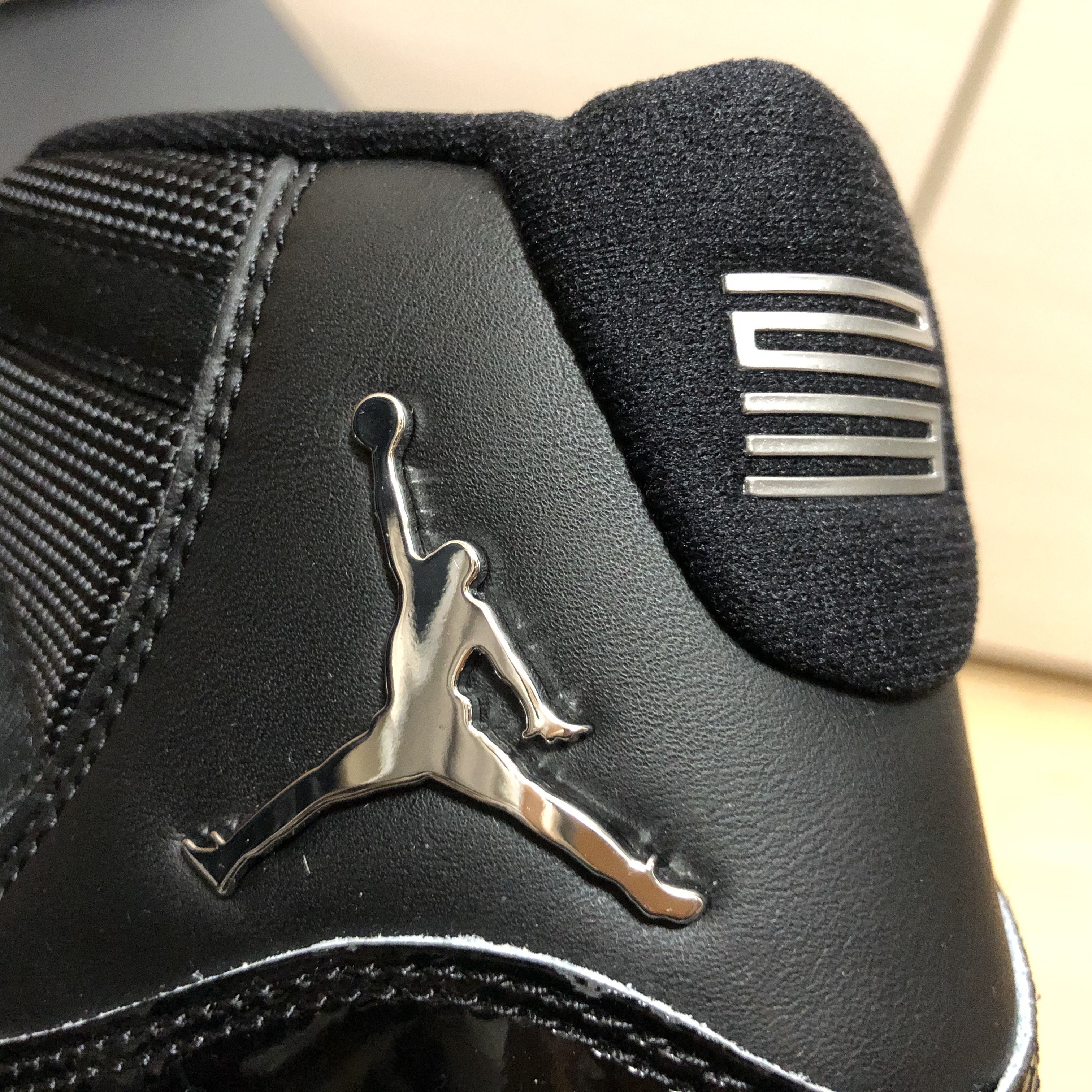 Jordan 11 Retro Jubilee 착용 스타일 - 3