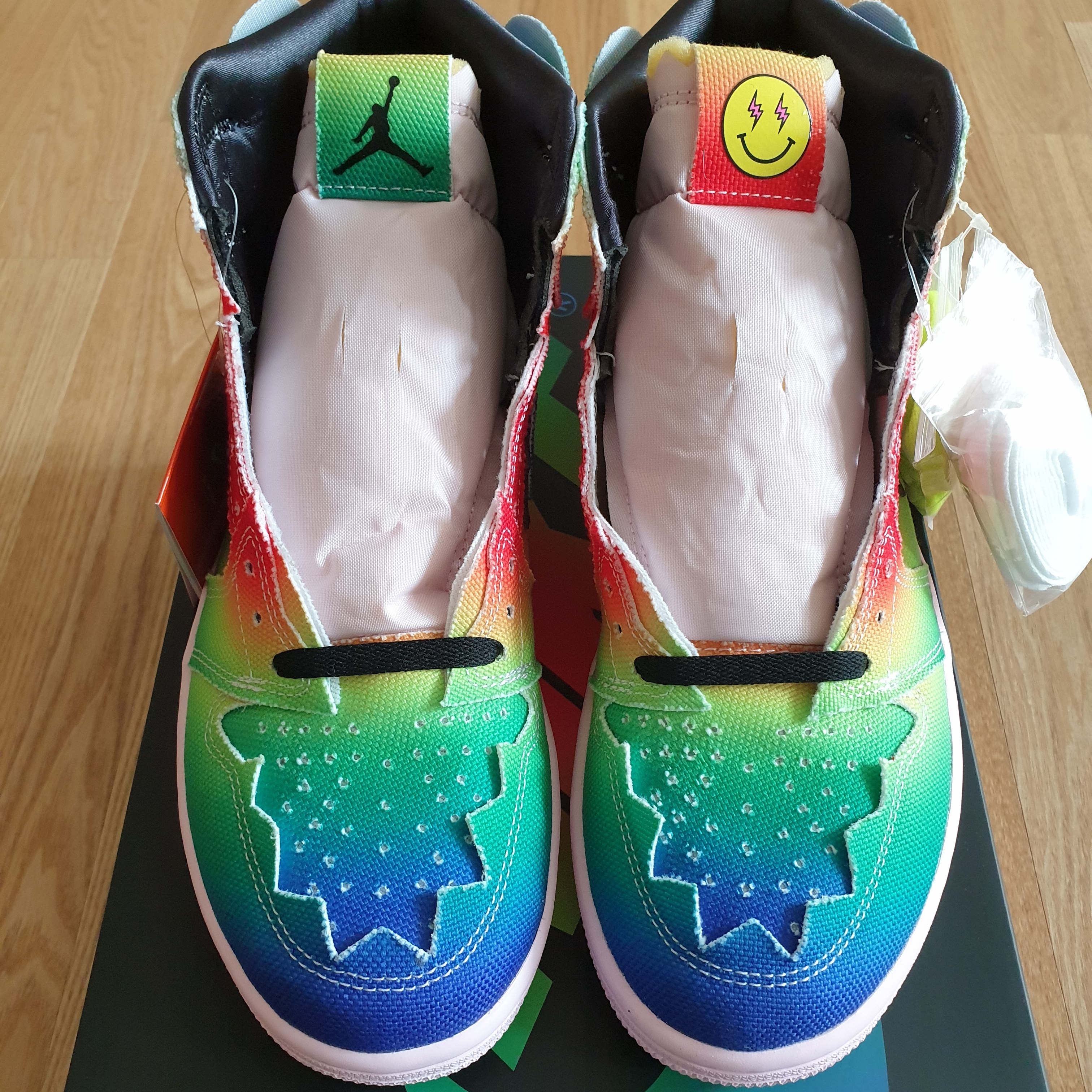 Jordan 1 x J Balvin Retro High OG 착용 스타일 - 1