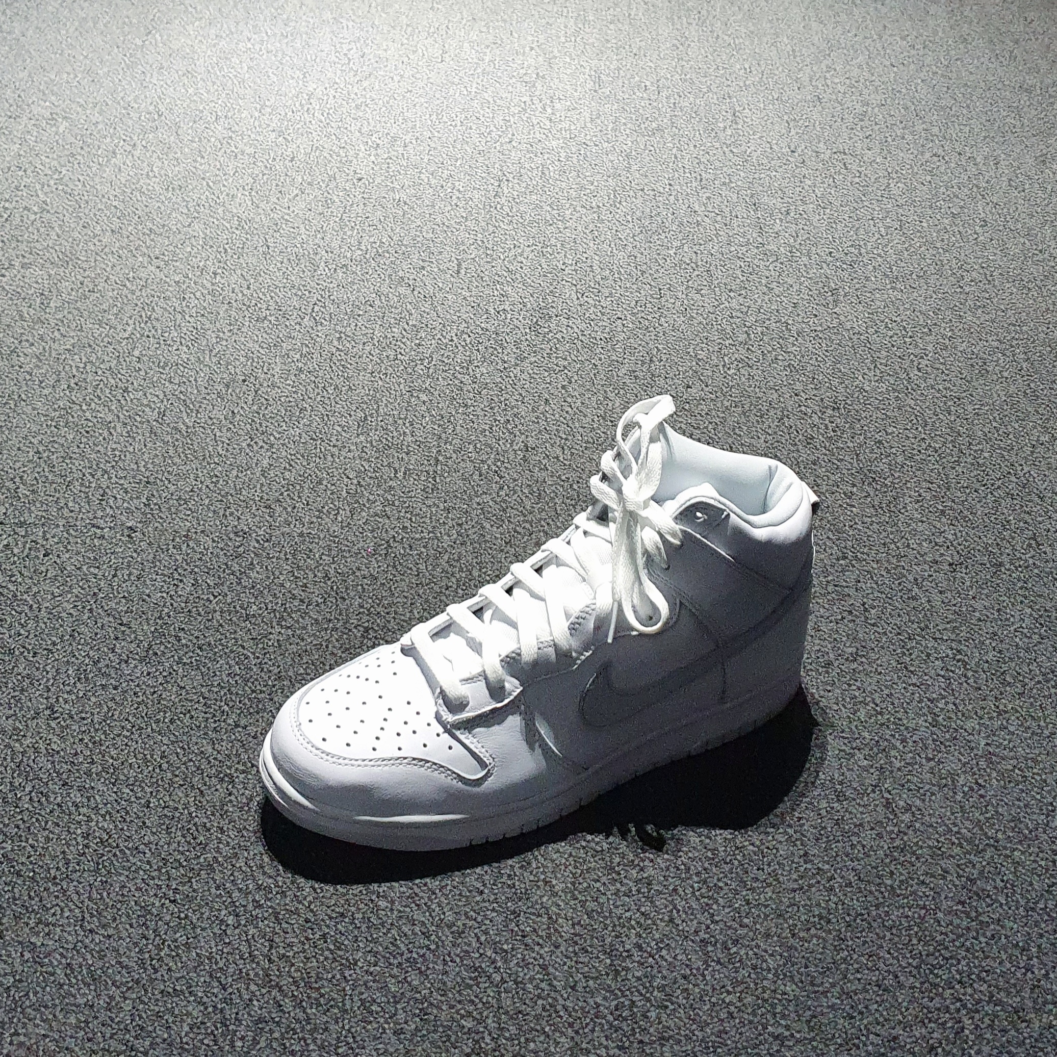 Nike Dunk High SP Pure Platinum 착용 스타일