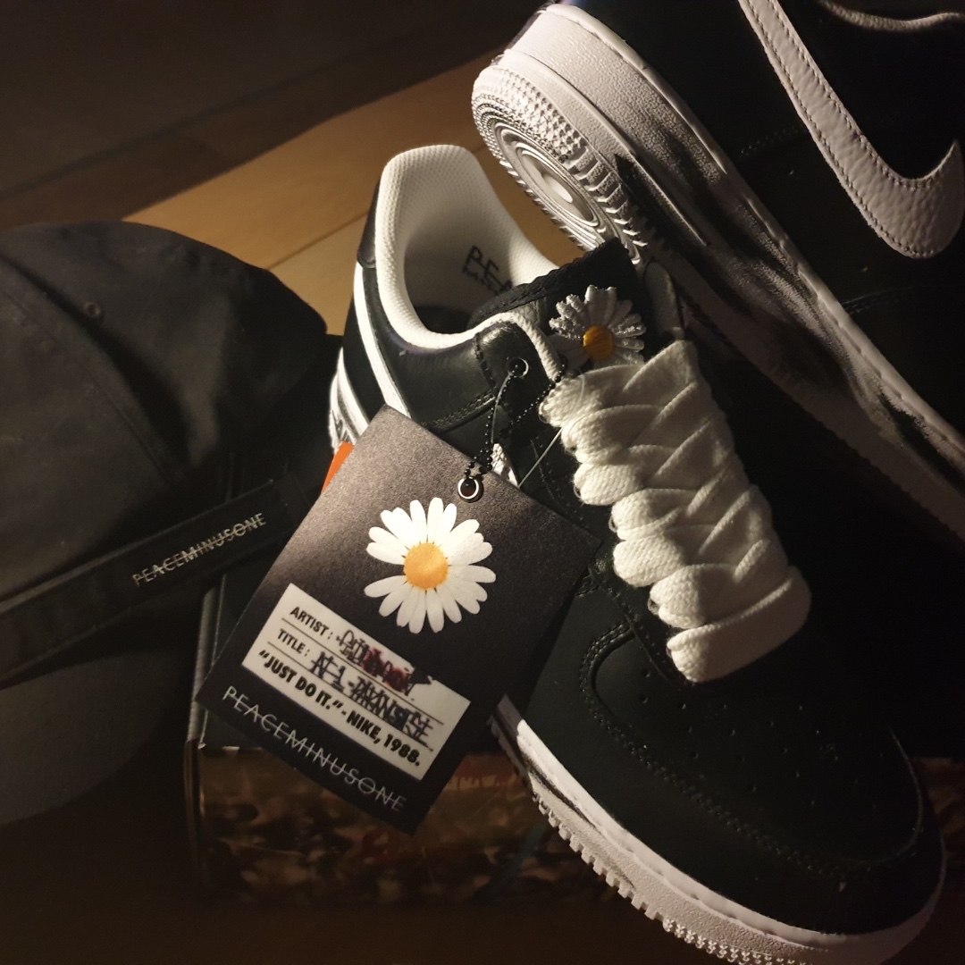 Nike x Peaceminusone Air Force 1 Low Para-Noise 착용 스타일