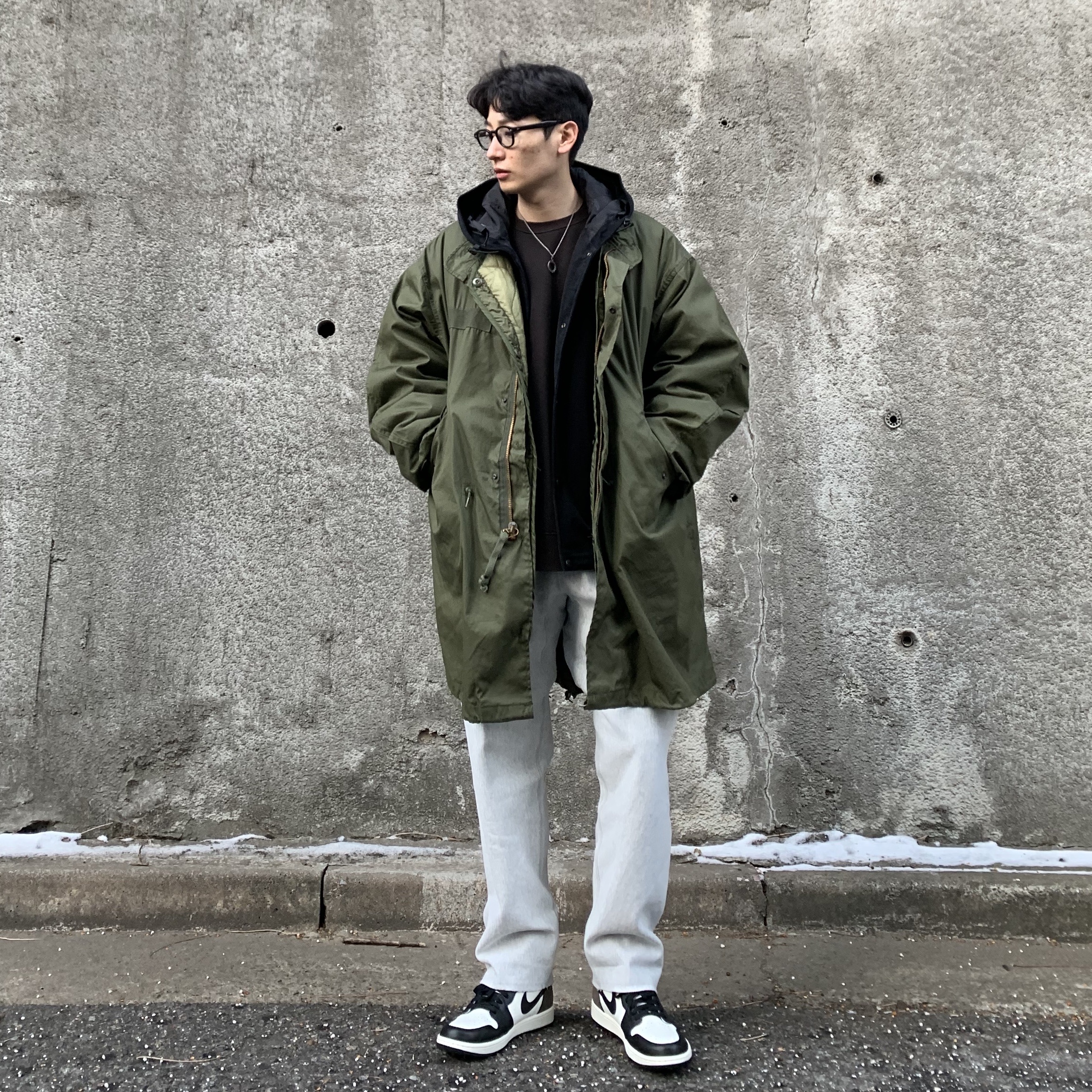 Jordan 1 Retro High OG Black Mocha 착용 스타일 - 1