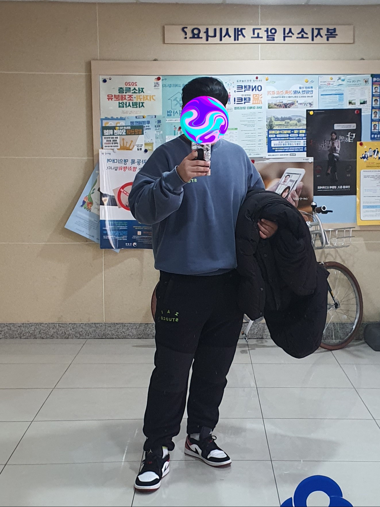 IAB Studio x Asics Fleece Pants Black, Jordan 1 Low Black Toe 착용 스타일