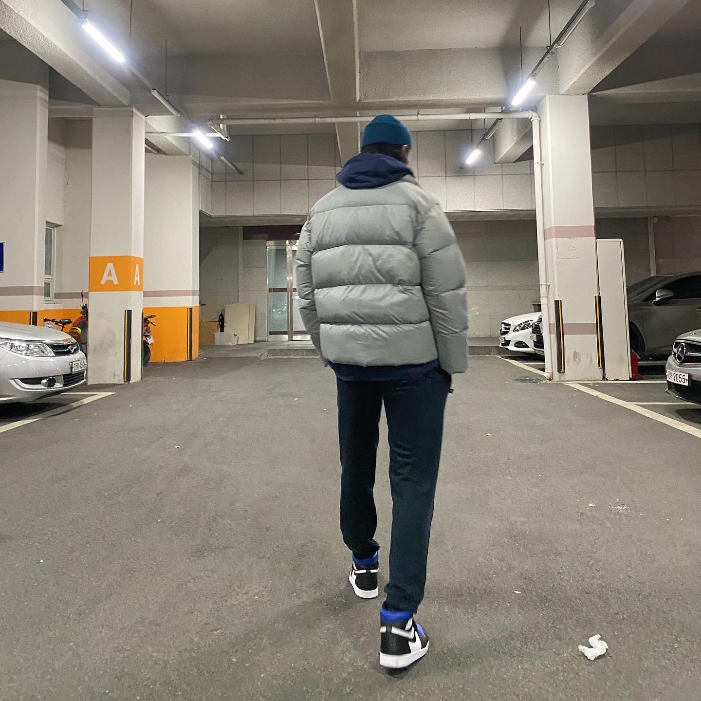 Jordan 1 Retro High OG Royal Toe 착용 스타일 - 3