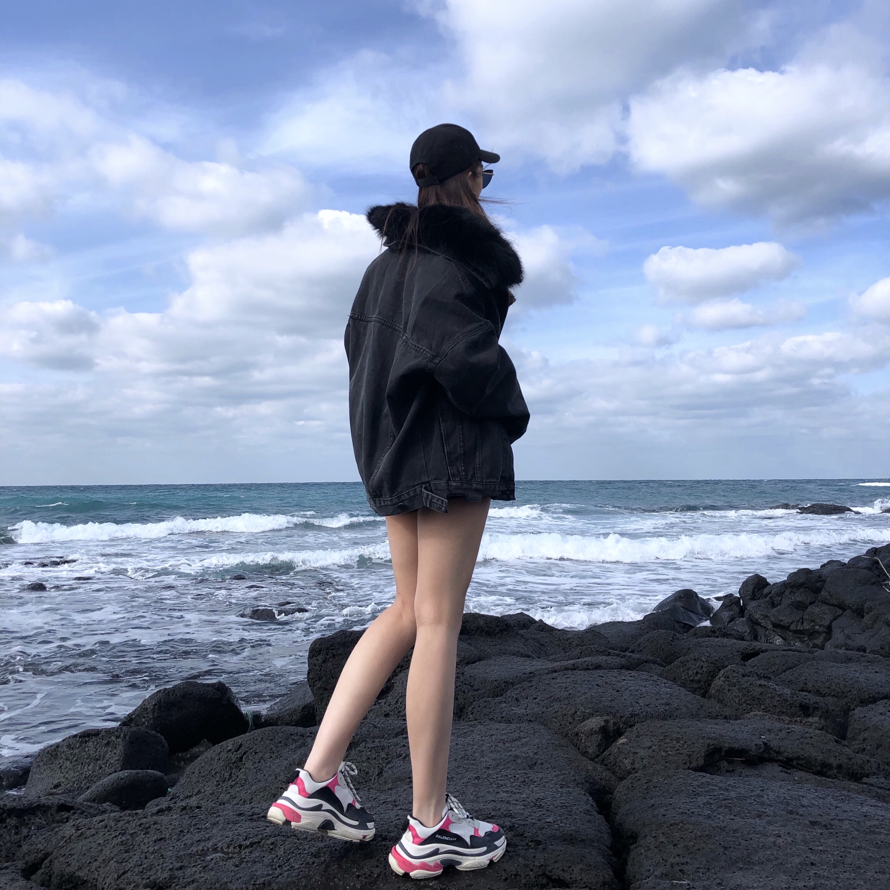 Balenciaga Triple S White 2018, (W) Balenciaga Triple S Trainer Neon Pink 착용 스타일 - 3