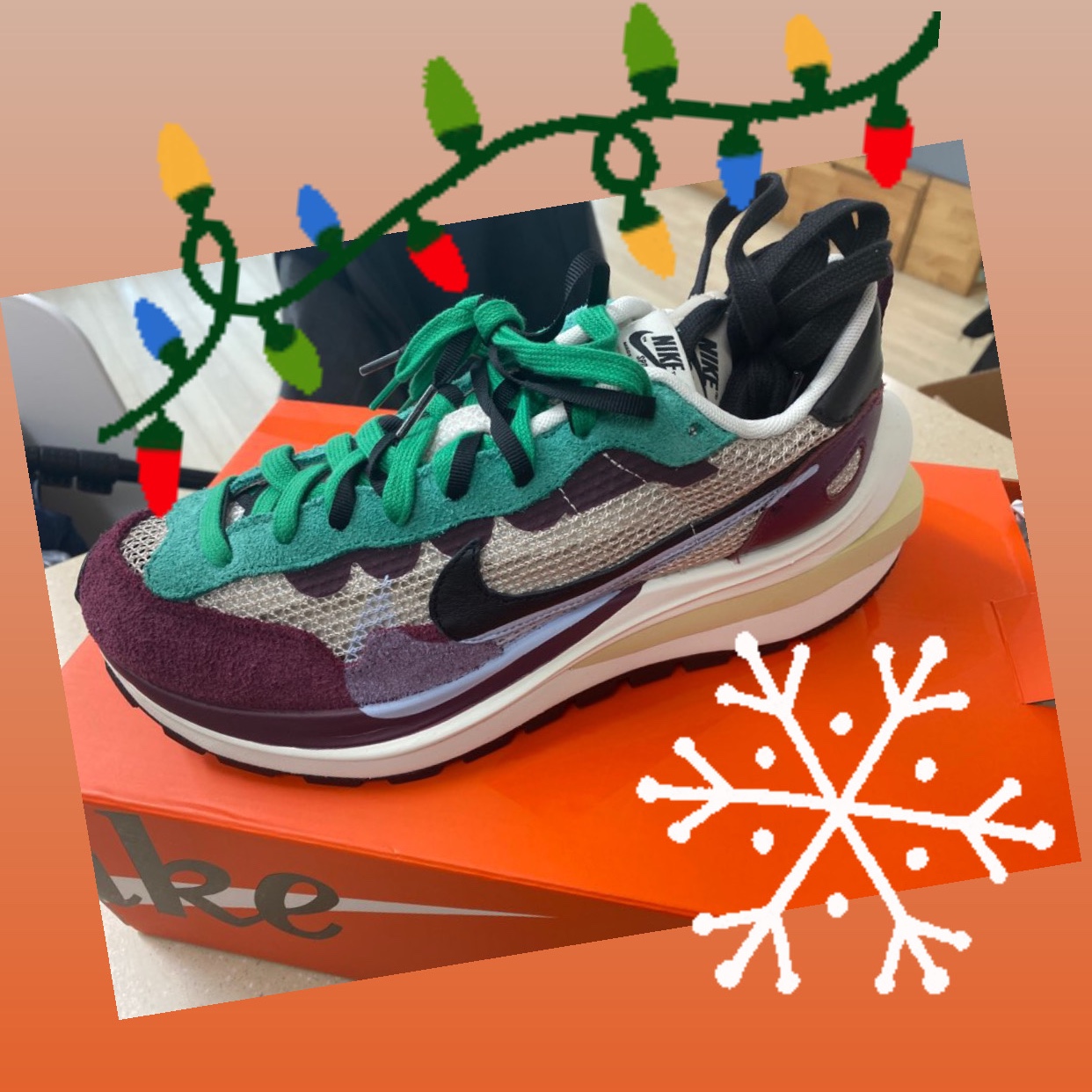 Nike x Sacai VaporWaffle String & Black Villain Red 착용 스타일